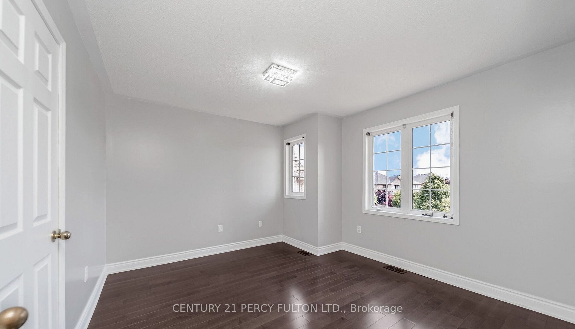 91 Laprade Square Property Photo 38