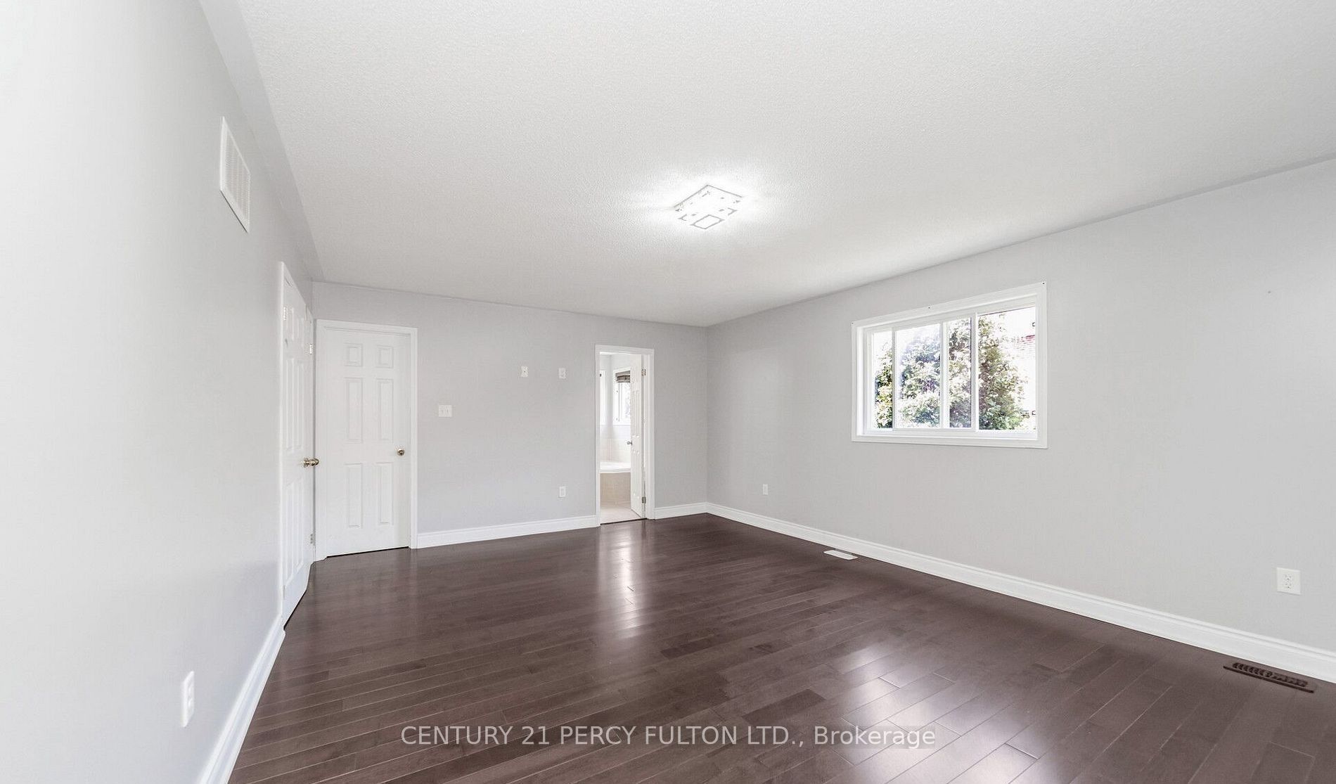 91 Laprade Square Property Photo 39
