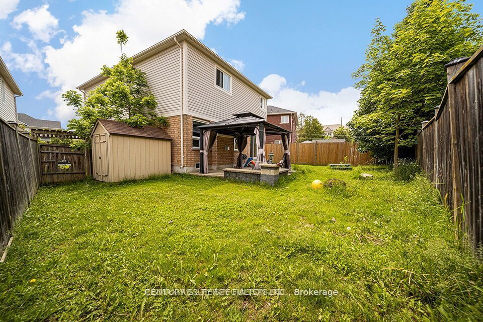 91 Laprade Square Property Photo 46
