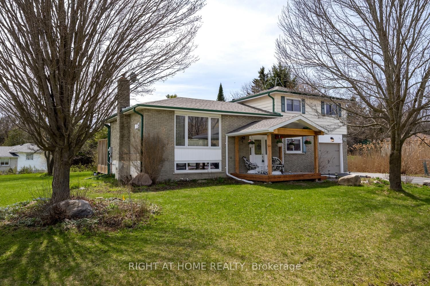17 Crestview Avenue Property Photo 3