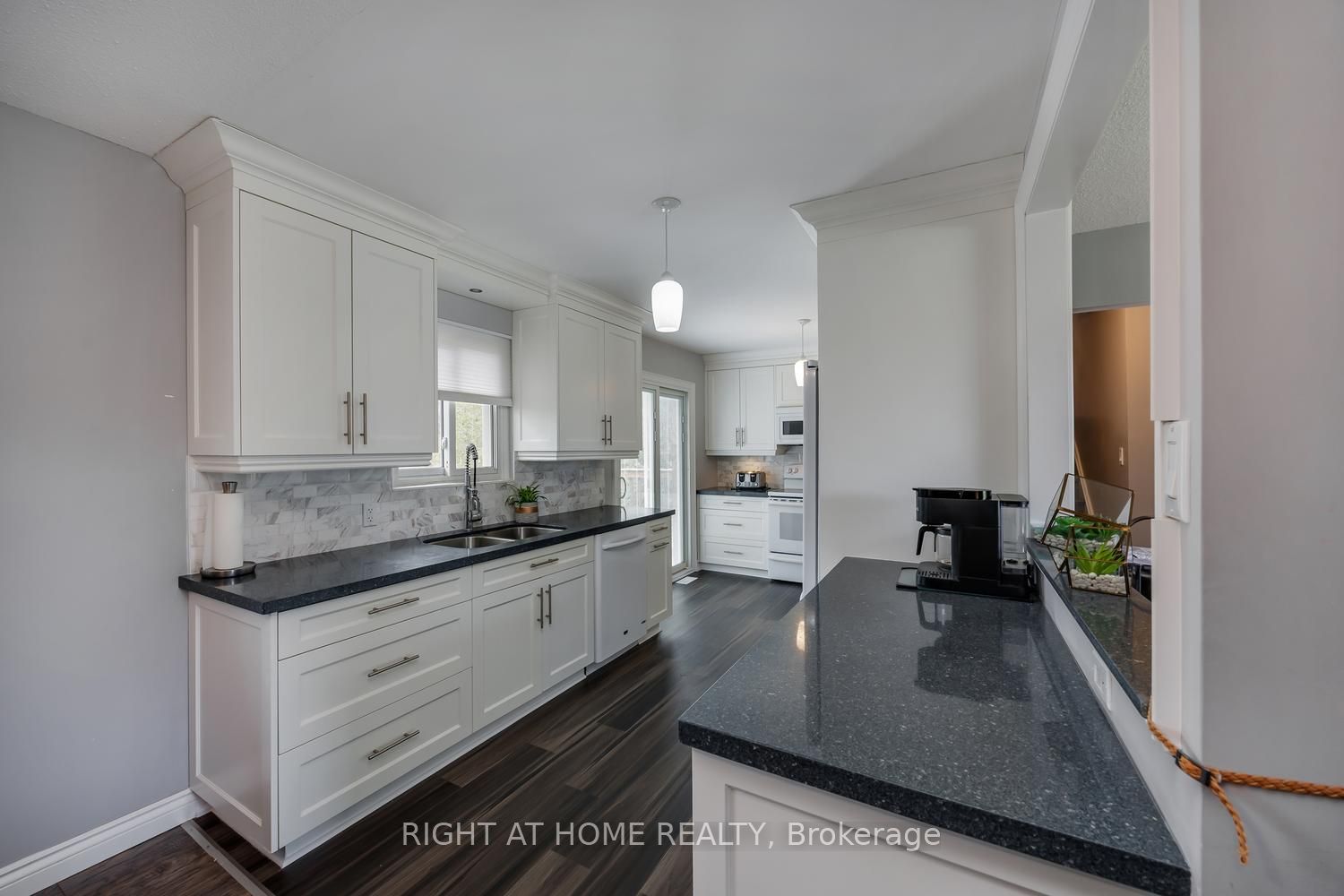 17 Crestview Avenue Property Photo 17