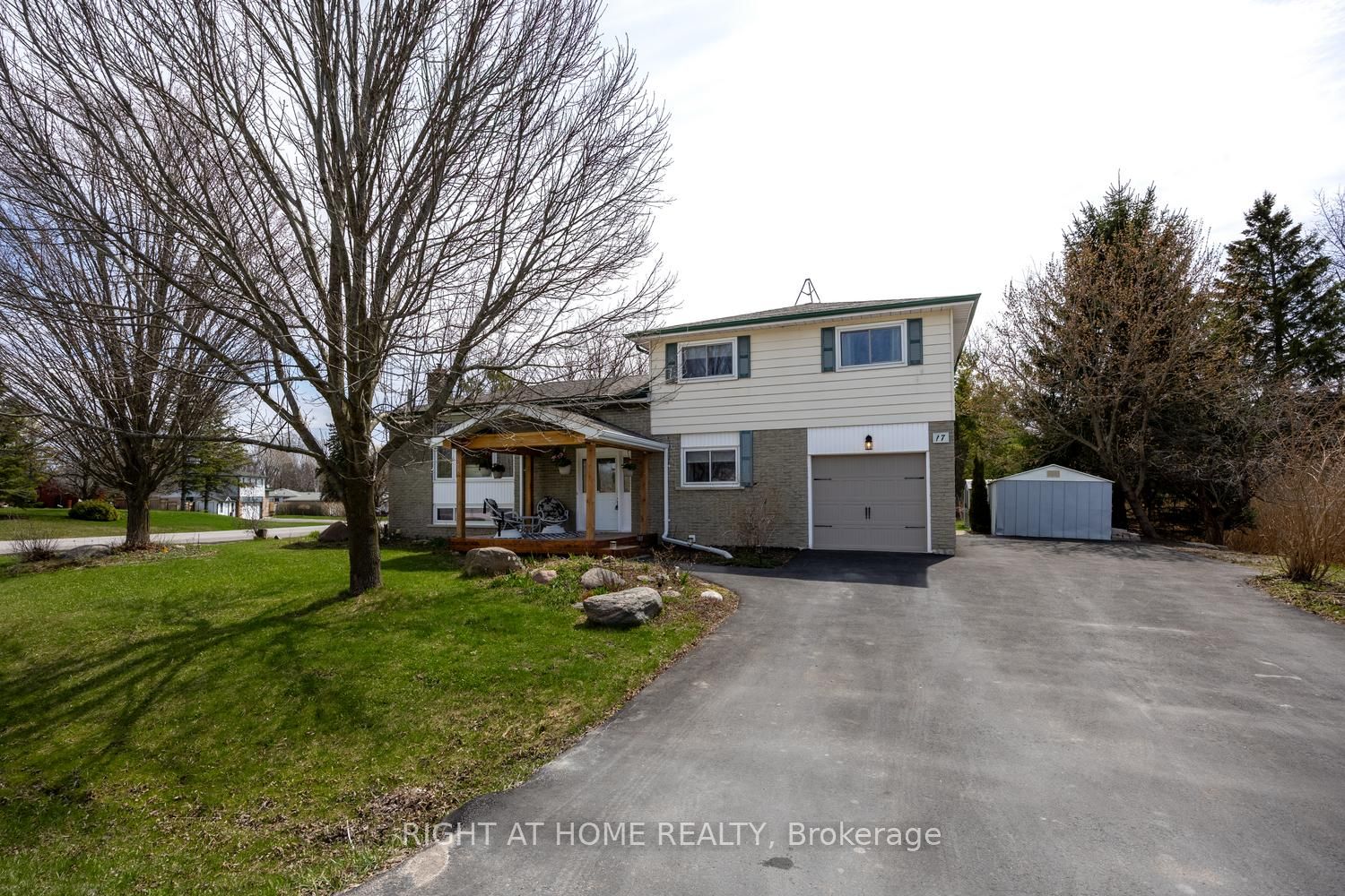 17 Crestview Avenue Property Photo 34