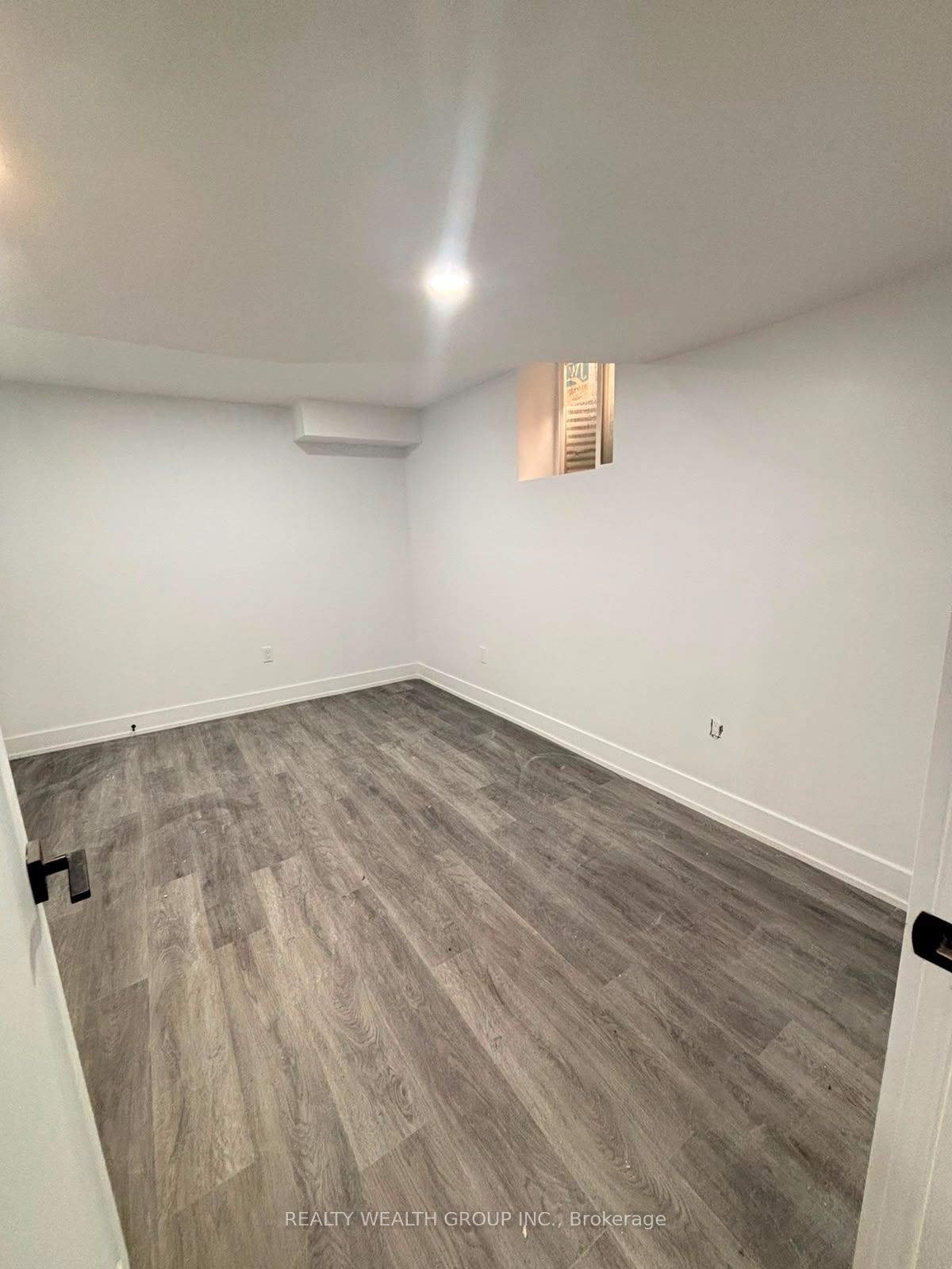 13 Brider Crescent Bsmt Property Photo 5
