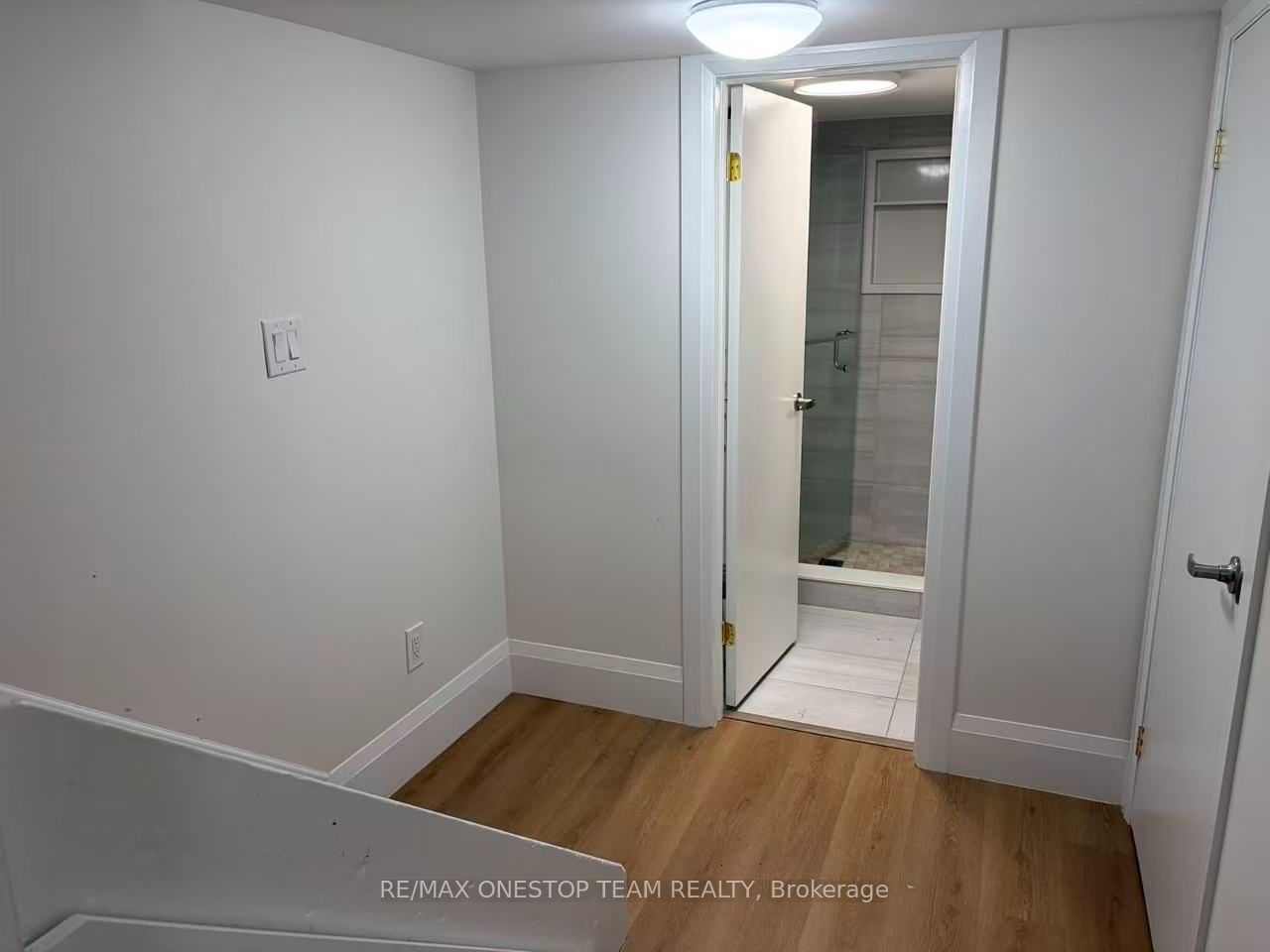 28 Cambrai Avenue Property Photo 9