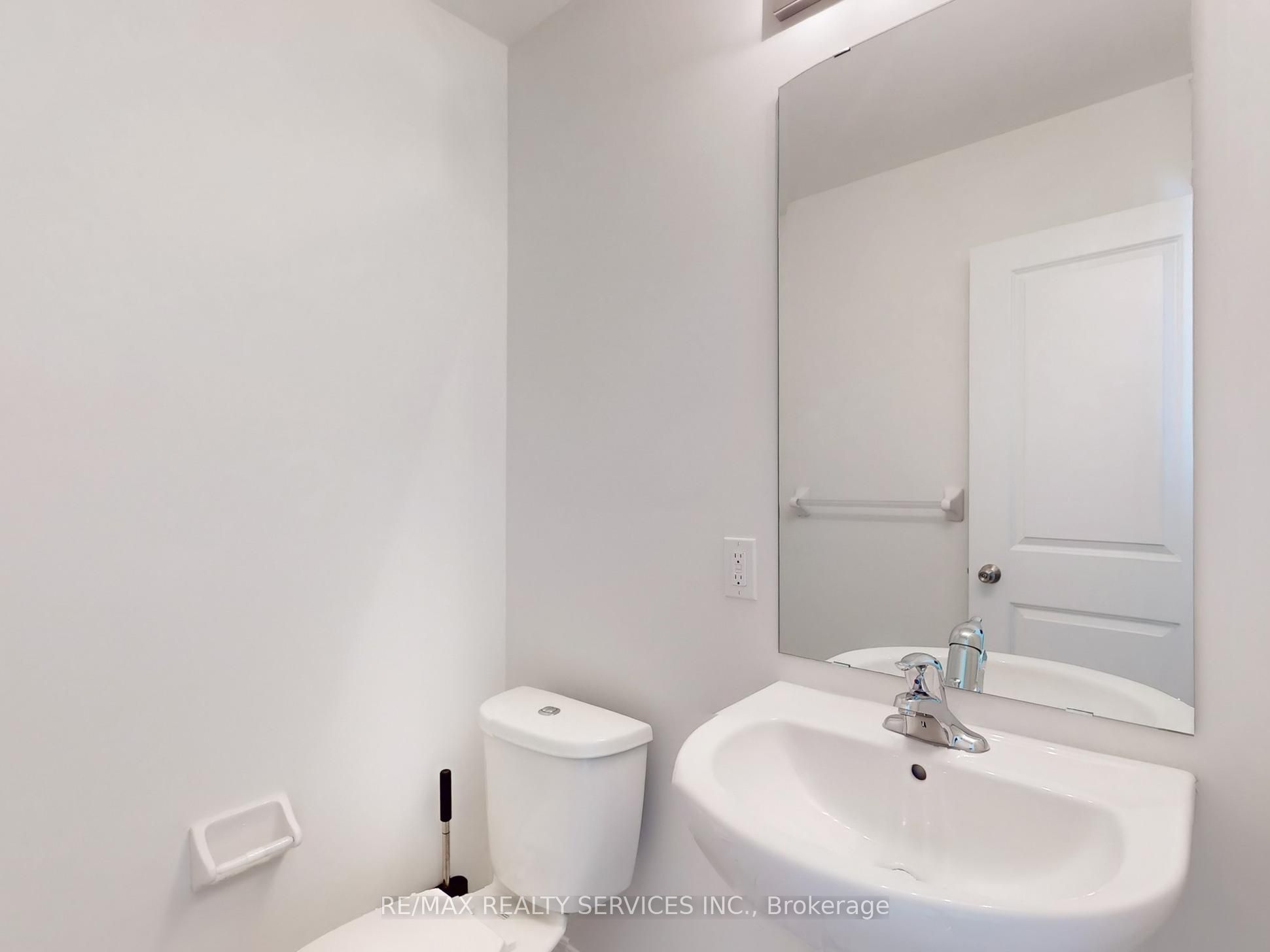 513 Littlewood Lane Property Photo 23