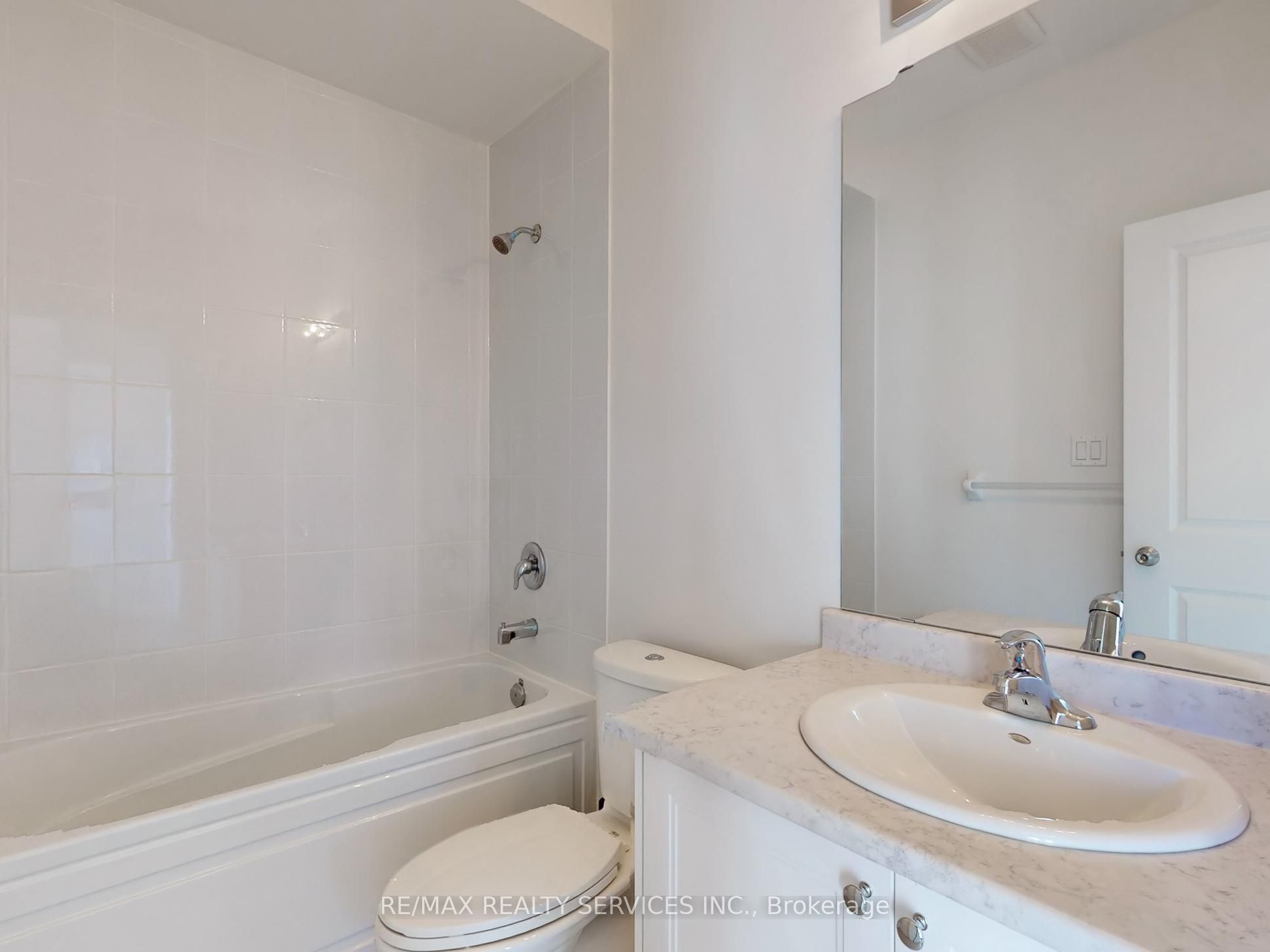 513 Littlewood Lane Property Photo 40