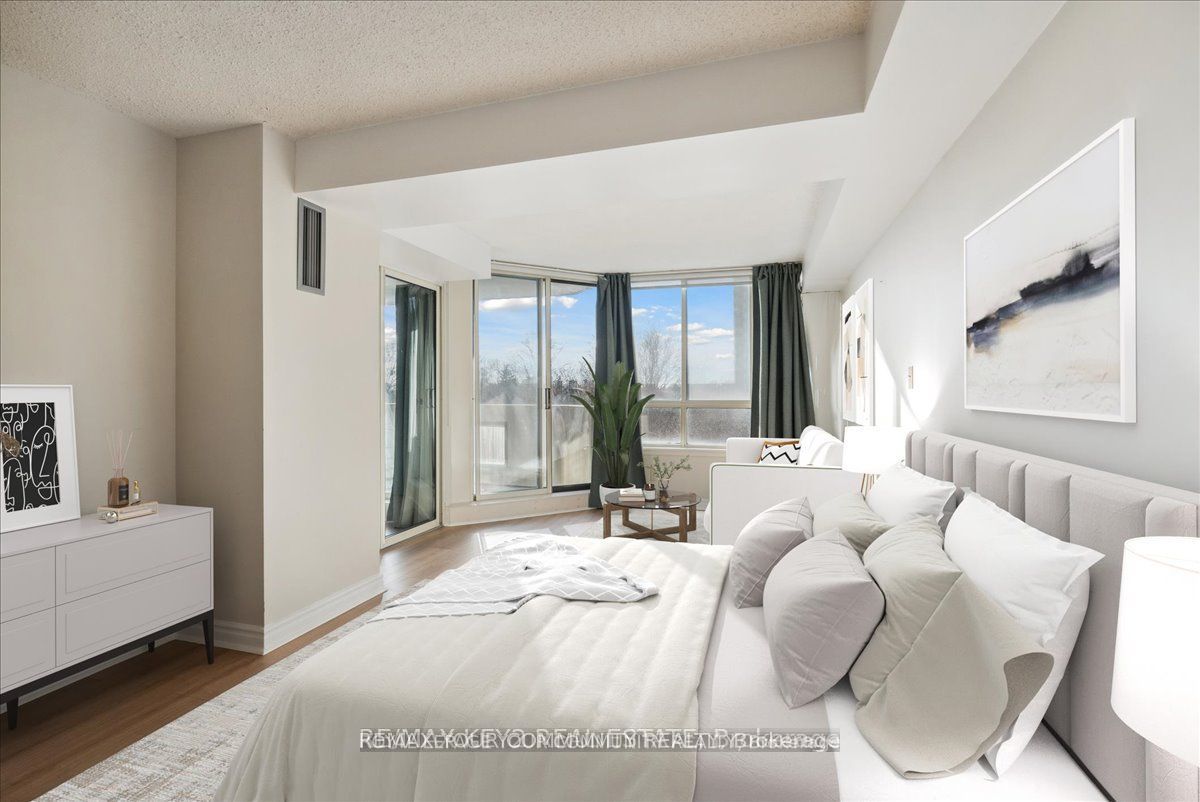 225 Bamburgh Circle 511 Property Photo 17