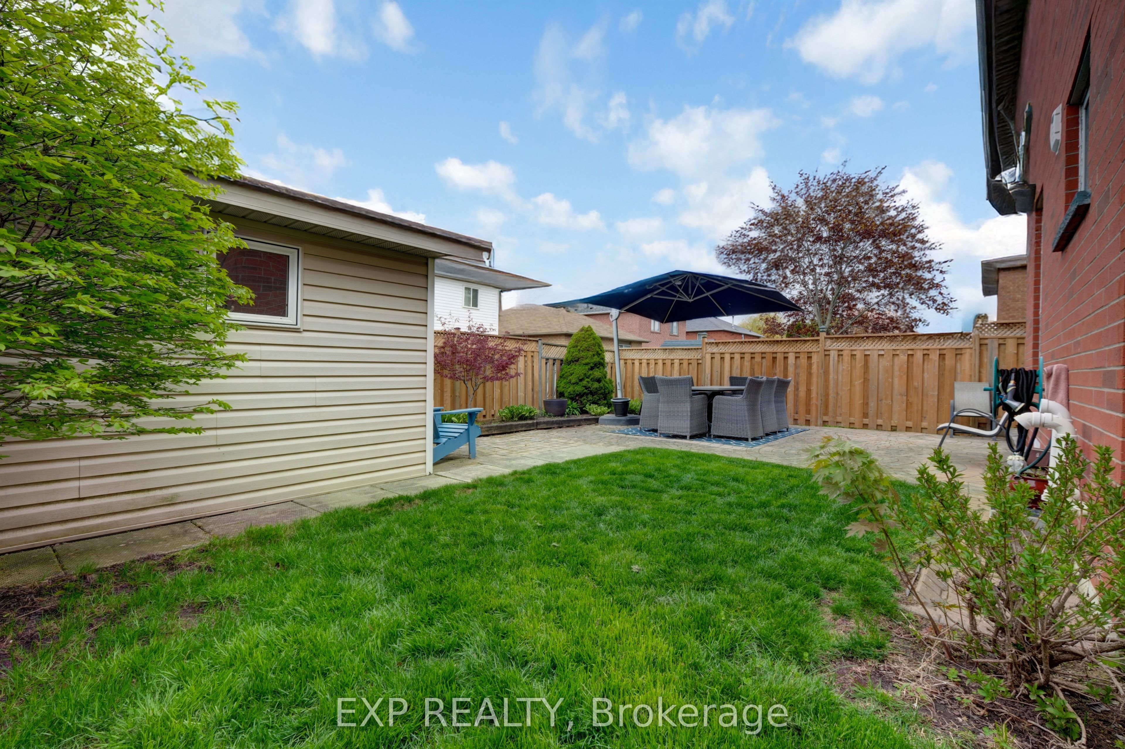 548 Ormond Drive Property Photo 26