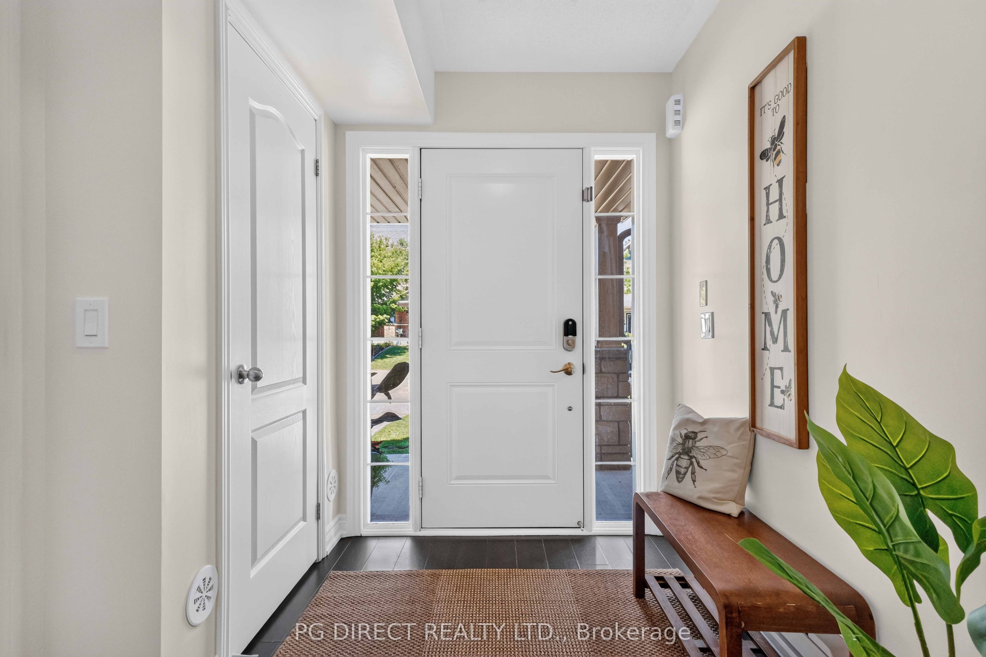83 Great Gabe Crescent Property Photo 2