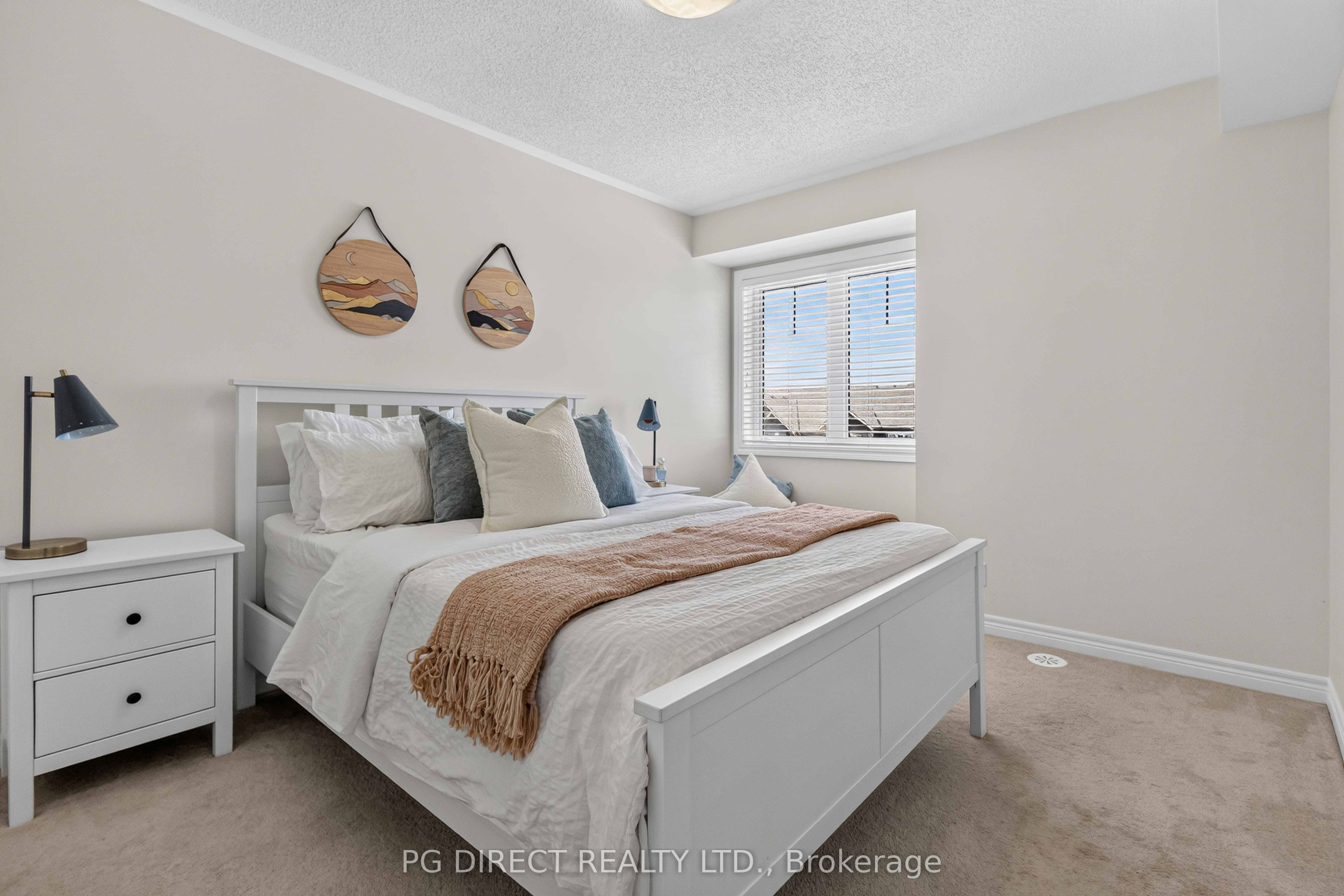 83 Great Gabe Crescent Property Photo 17