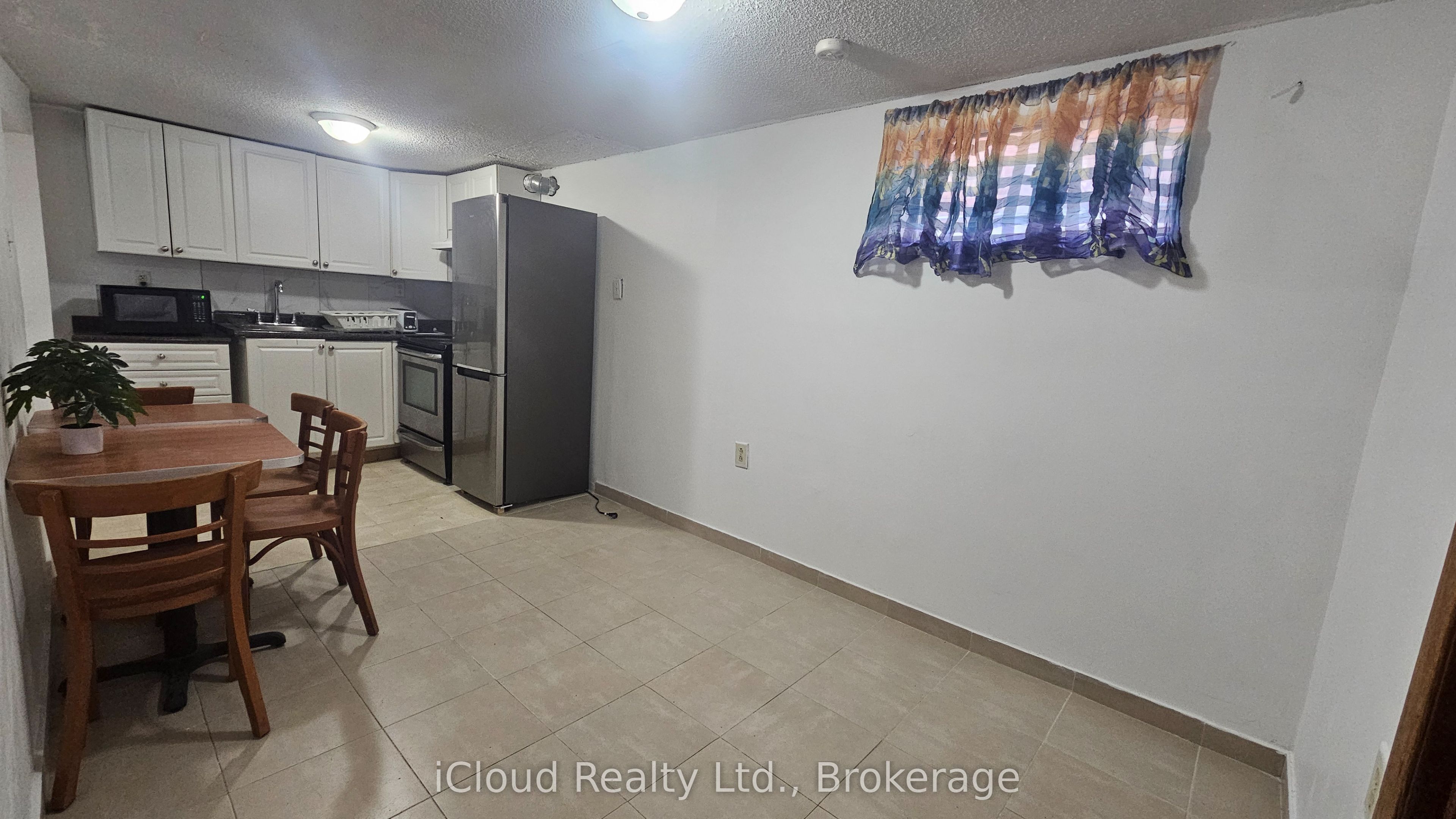 39 Frey Crescent Bsmnt Property Photo 5