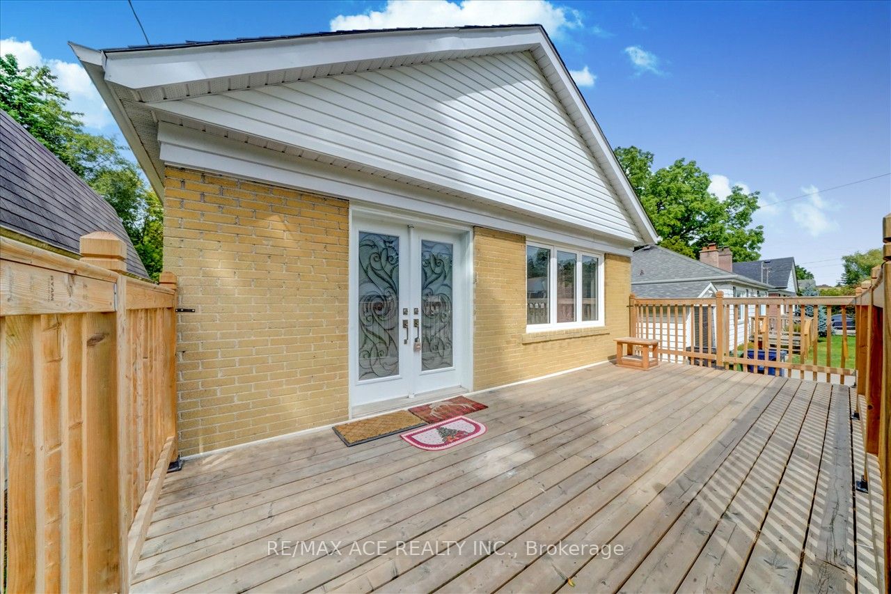 20 Martindale Road Property Photo 5