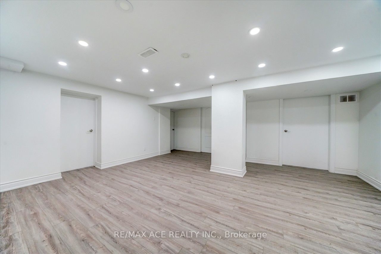 20 Martindale Road Property Photo 25