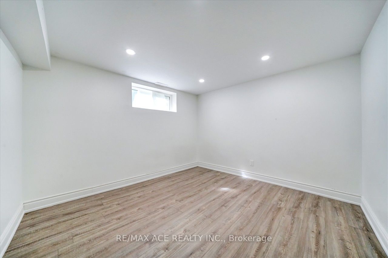 20 Martindale Road Property Photo 27