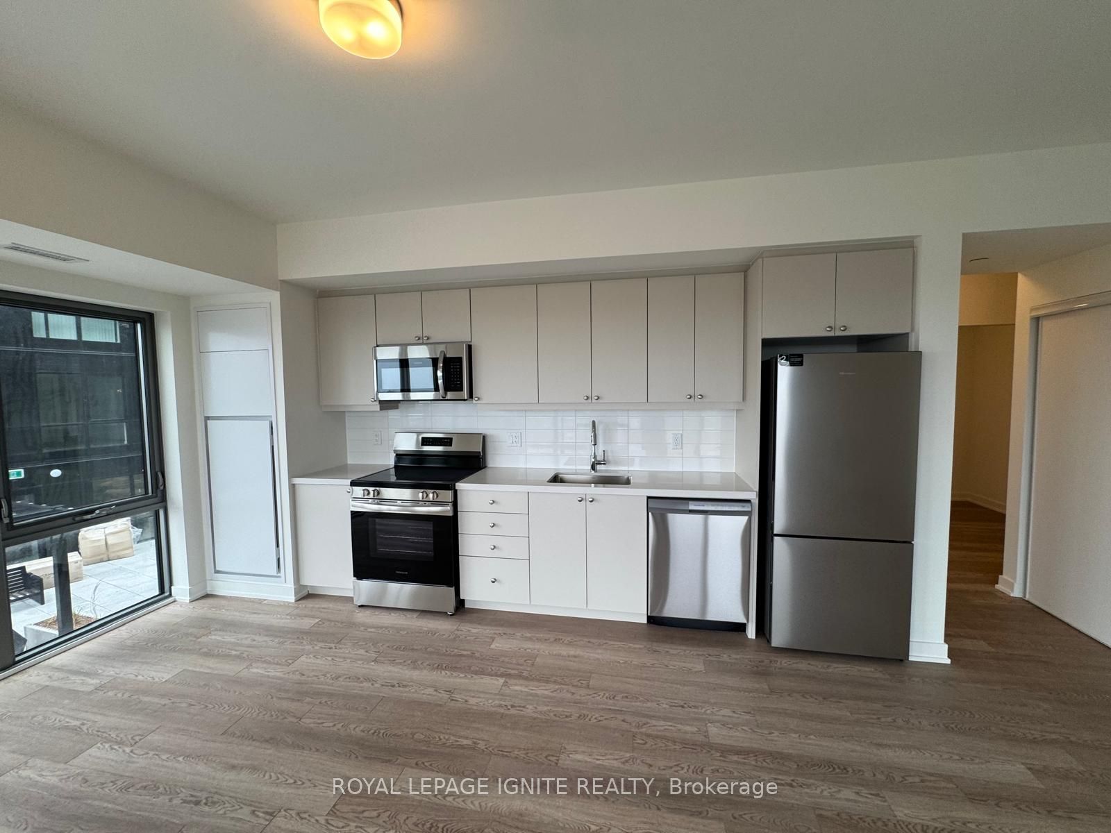 51 Clarington Boulevard 801 Property Photo 6