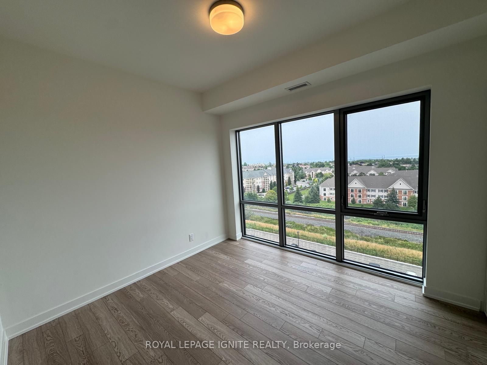 51 Clarington Boulevard 801 Property Photo 7