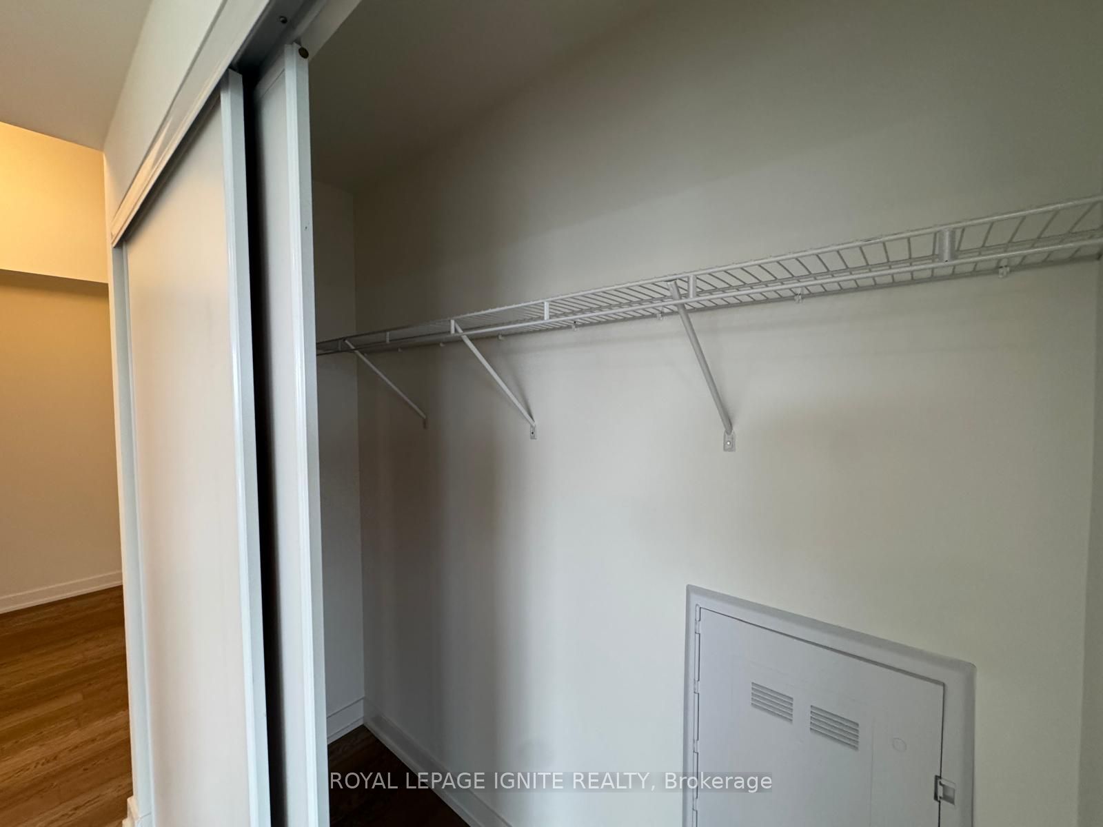 51 Clarington Boulevard 801 Property Photo 14