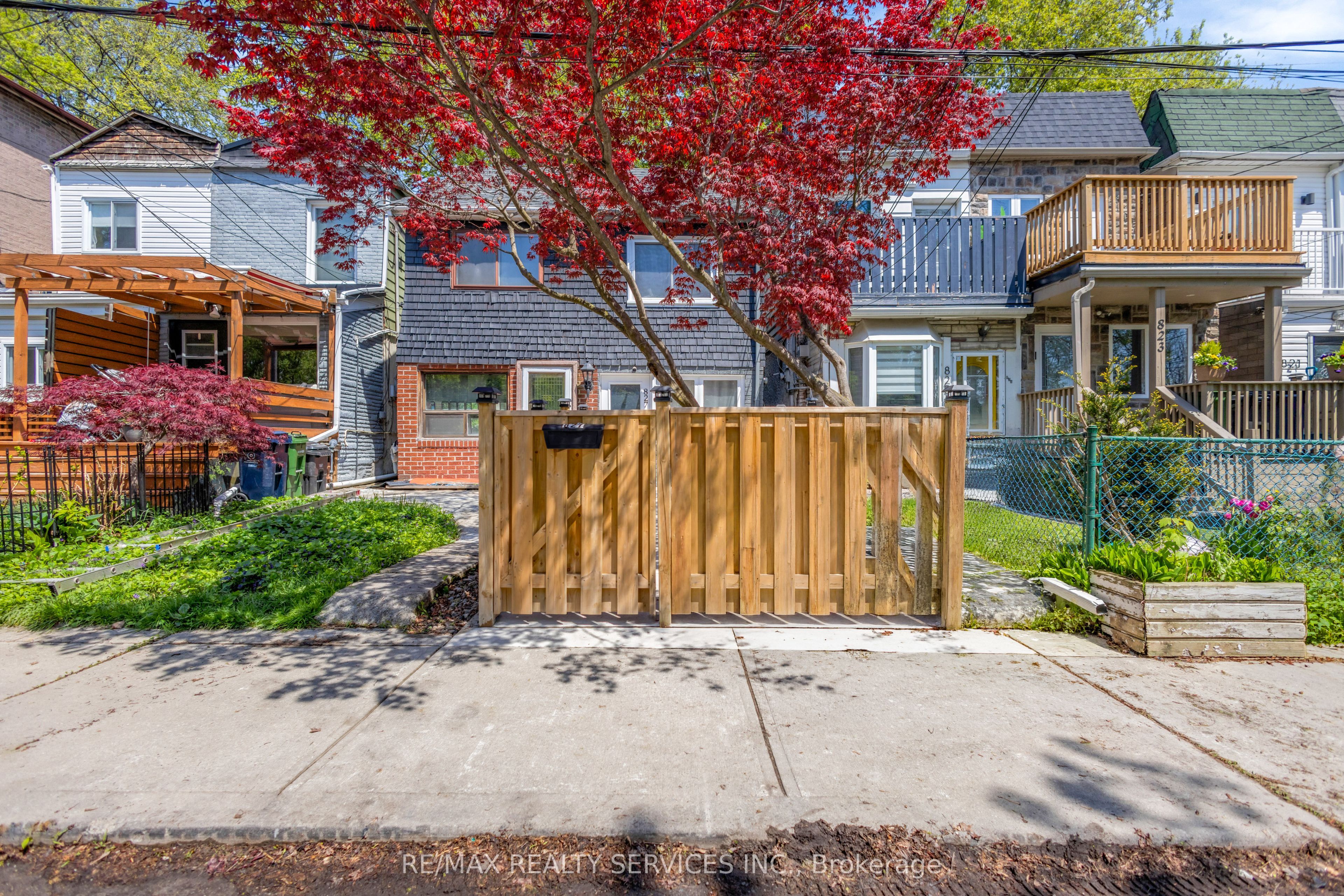 827 Craven Road Property Photo 1