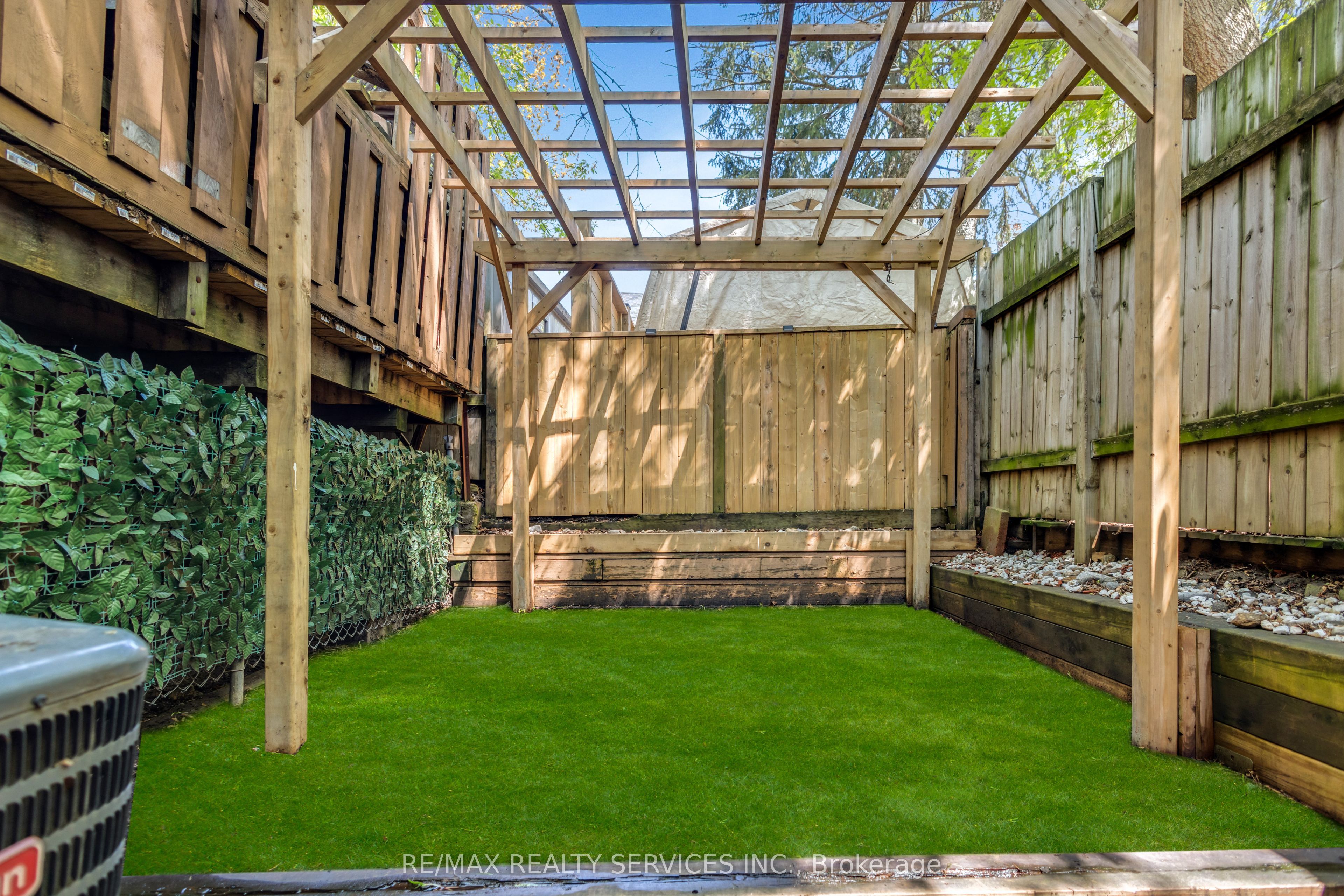 827 Craven Road Property Photo 29