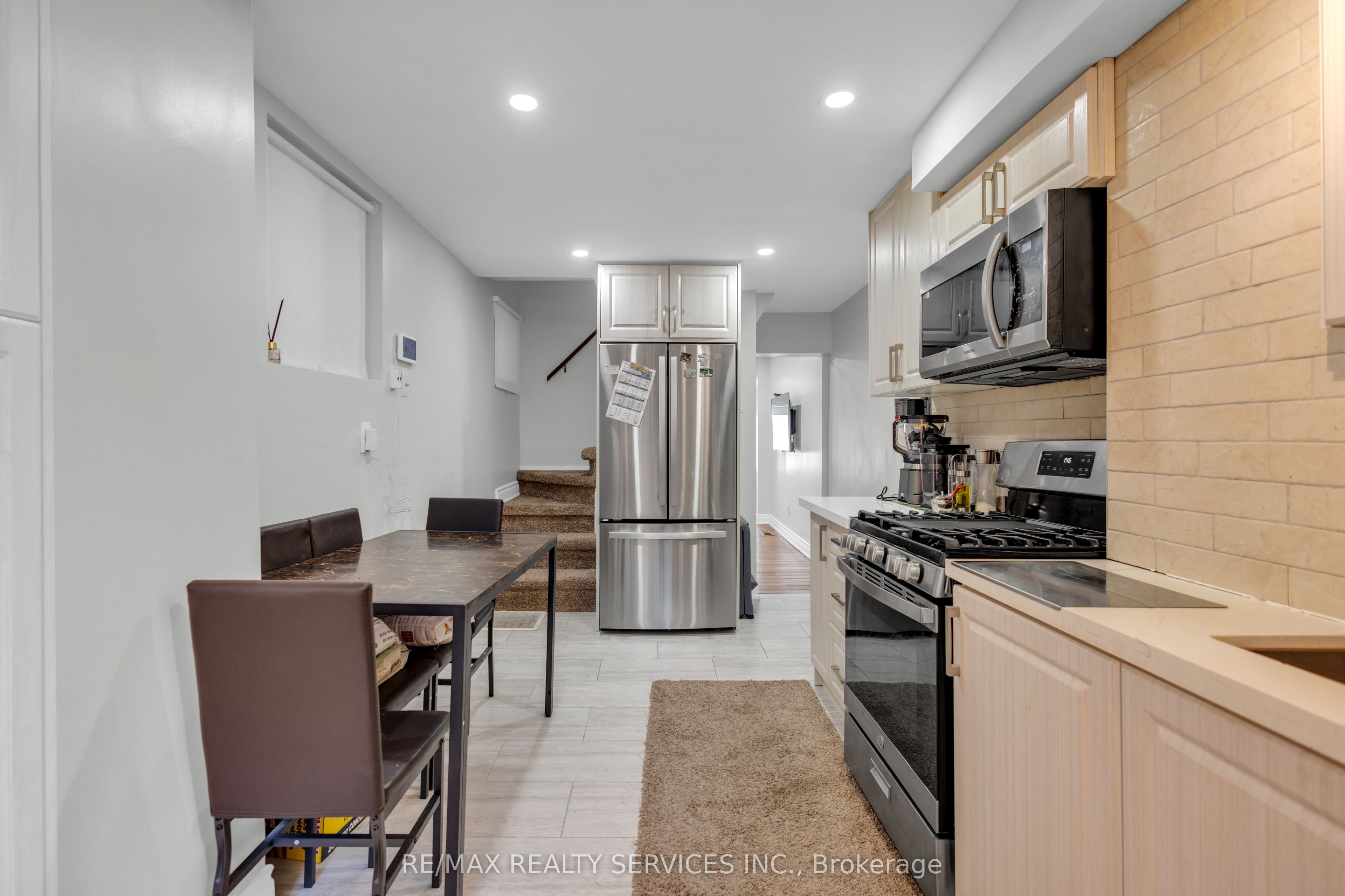 827 Craven Road Property Photo 33