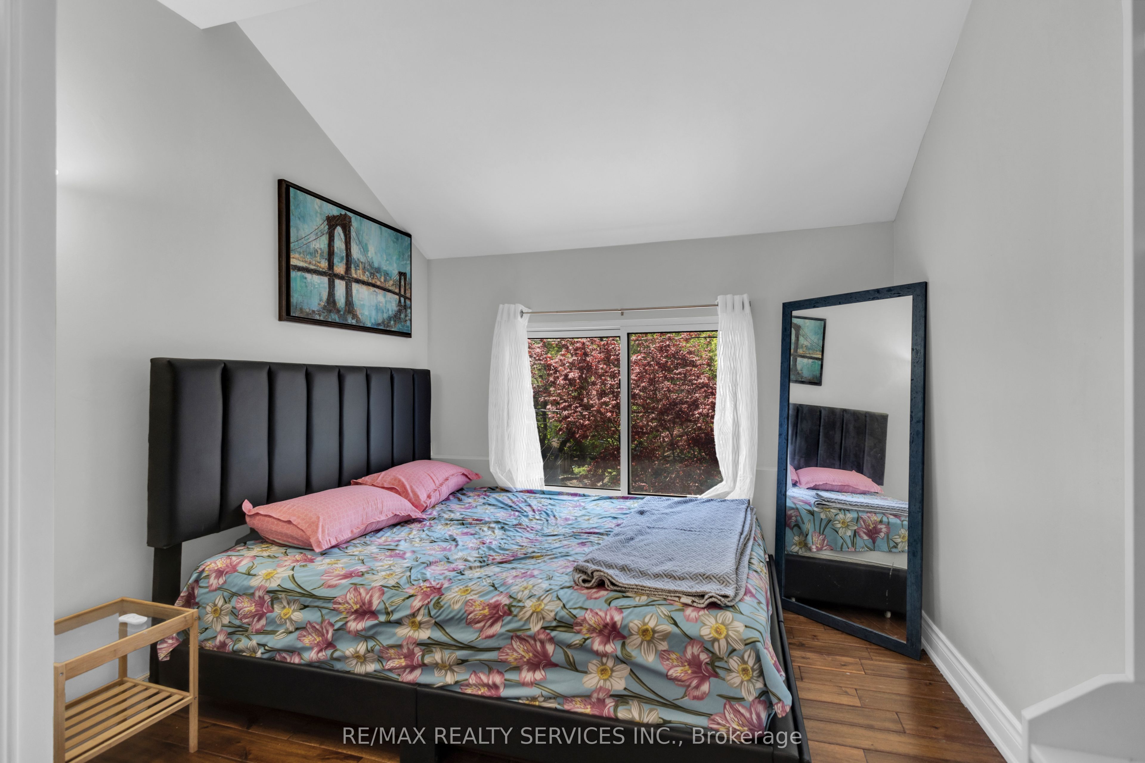 827 Craven Road Property Photo 35