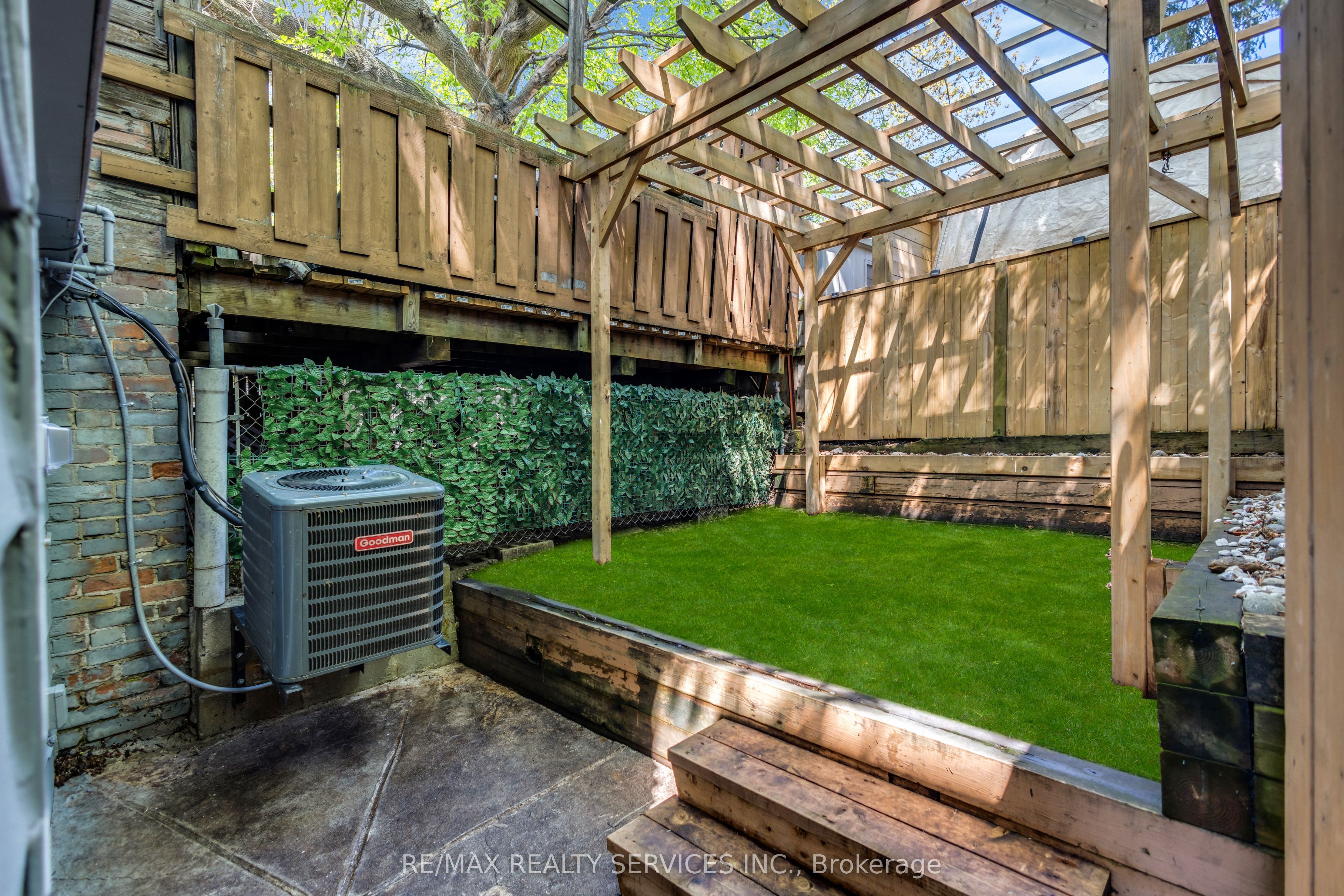827 Craven Road Property Photo 42