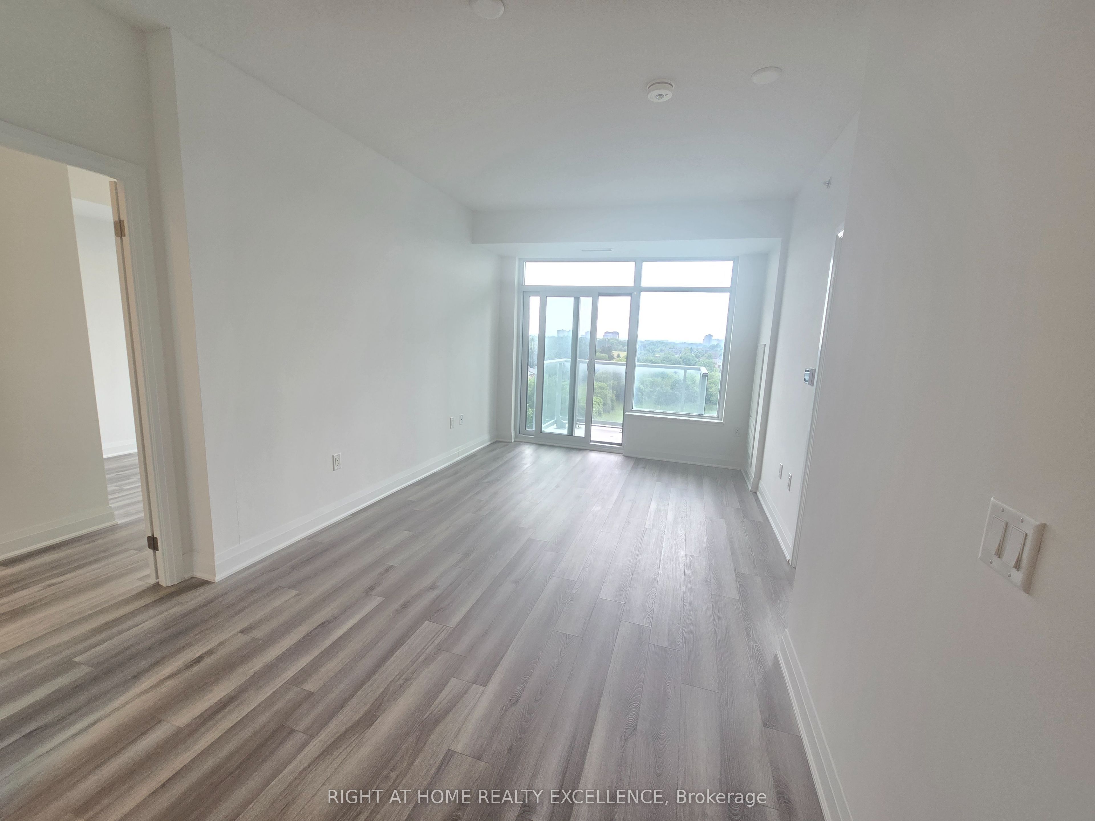 3220 Sheppard Avenue E 520 Property Photo 7