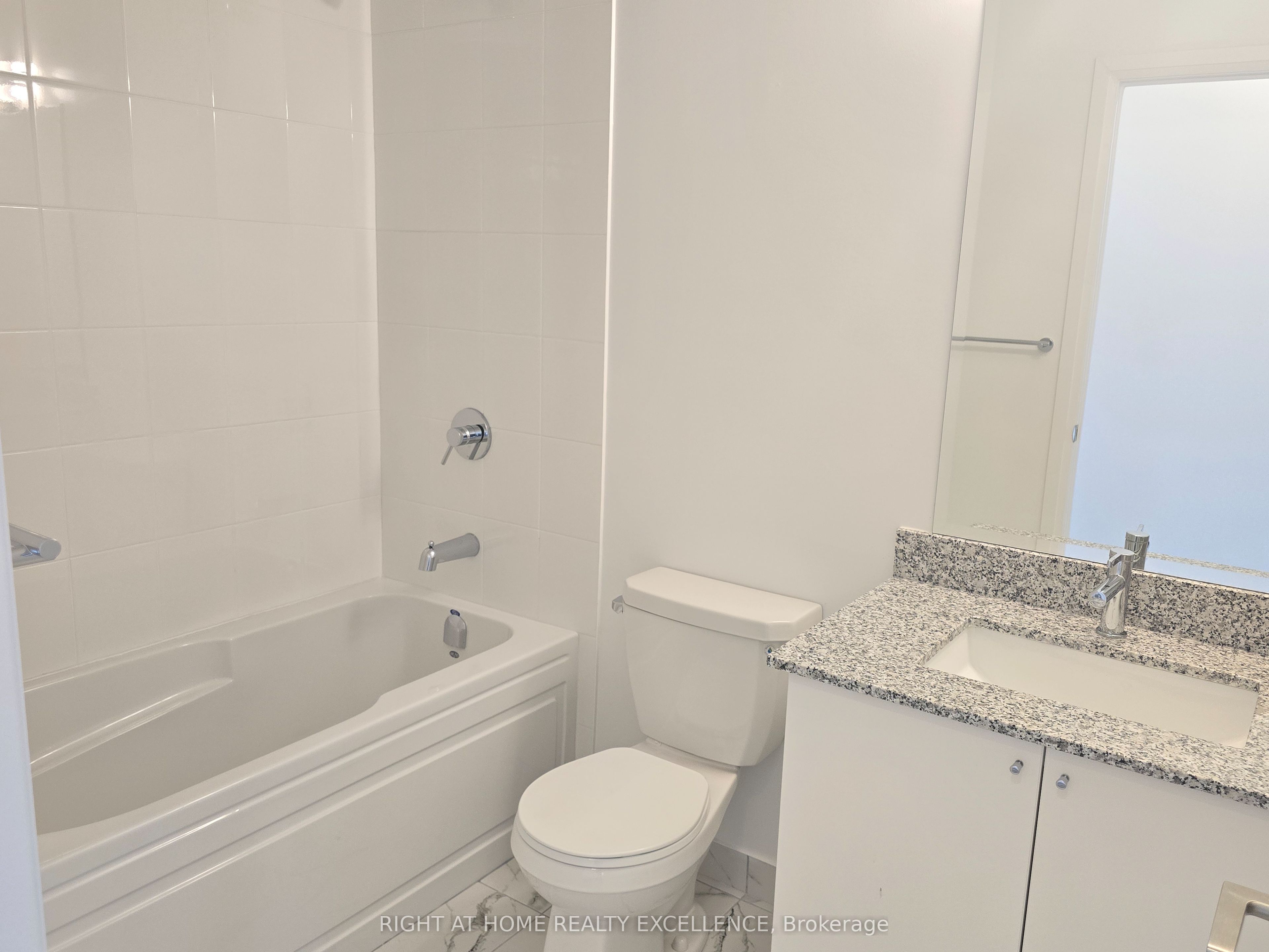 3220 Sheppard Avenue E 520 Property Photo 19