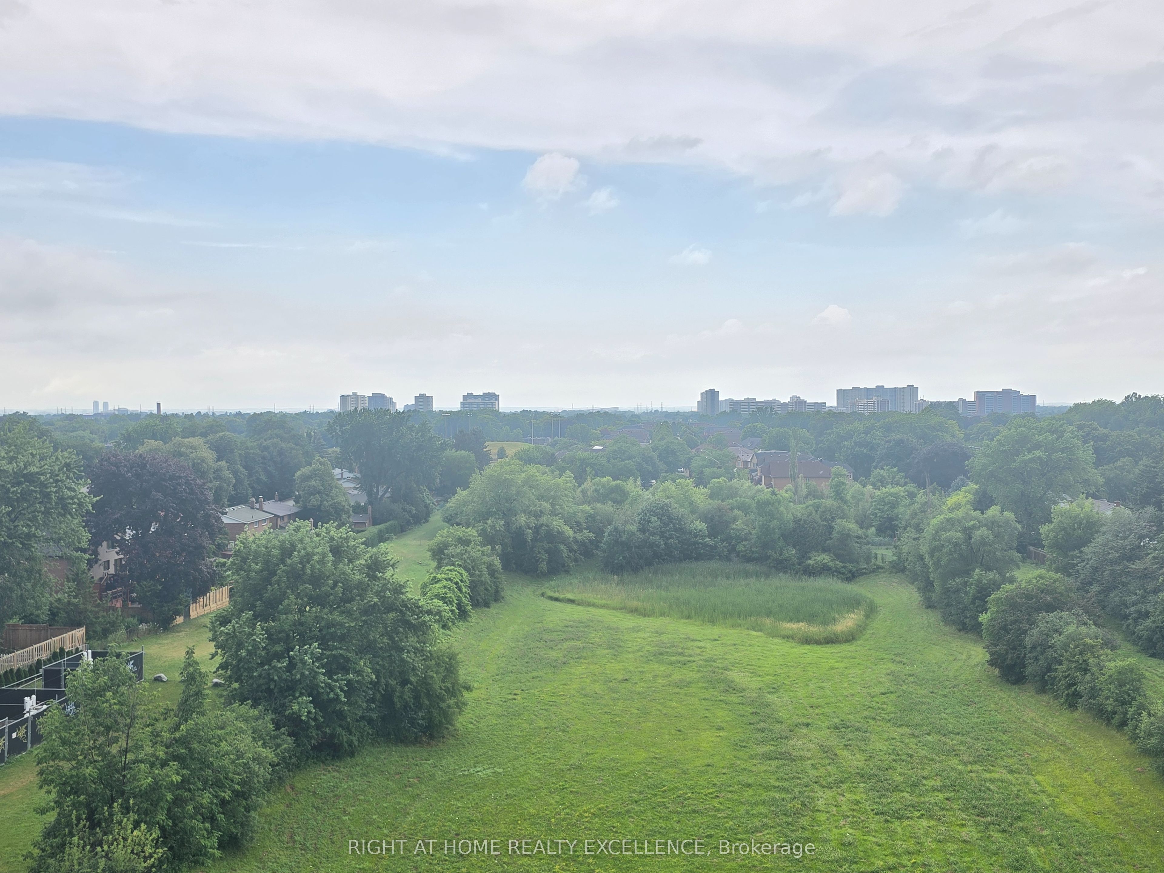 3220 Sheppard Avenue E 520 Property Photo 21