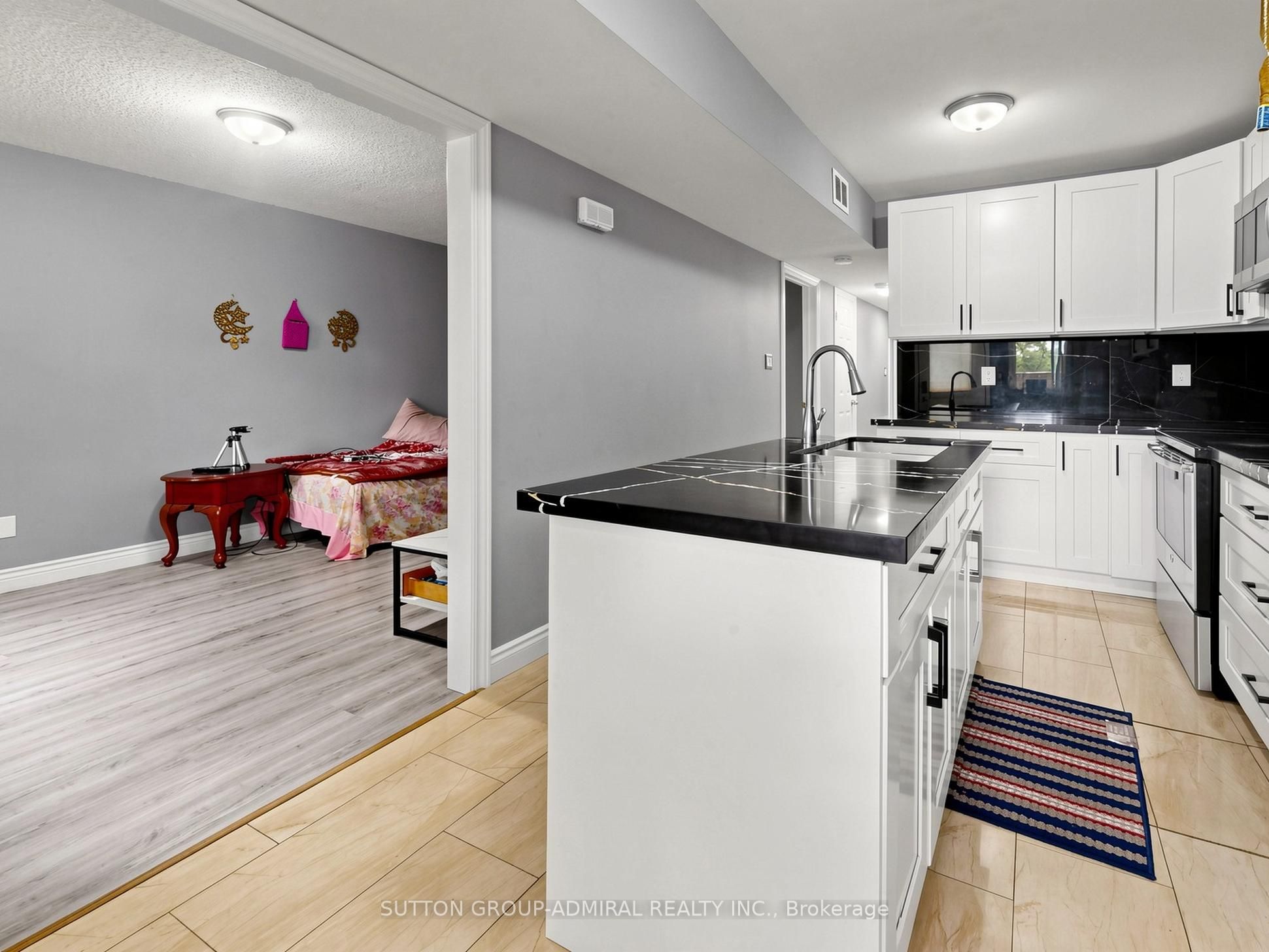 150 Centre Street S Property Photo 19