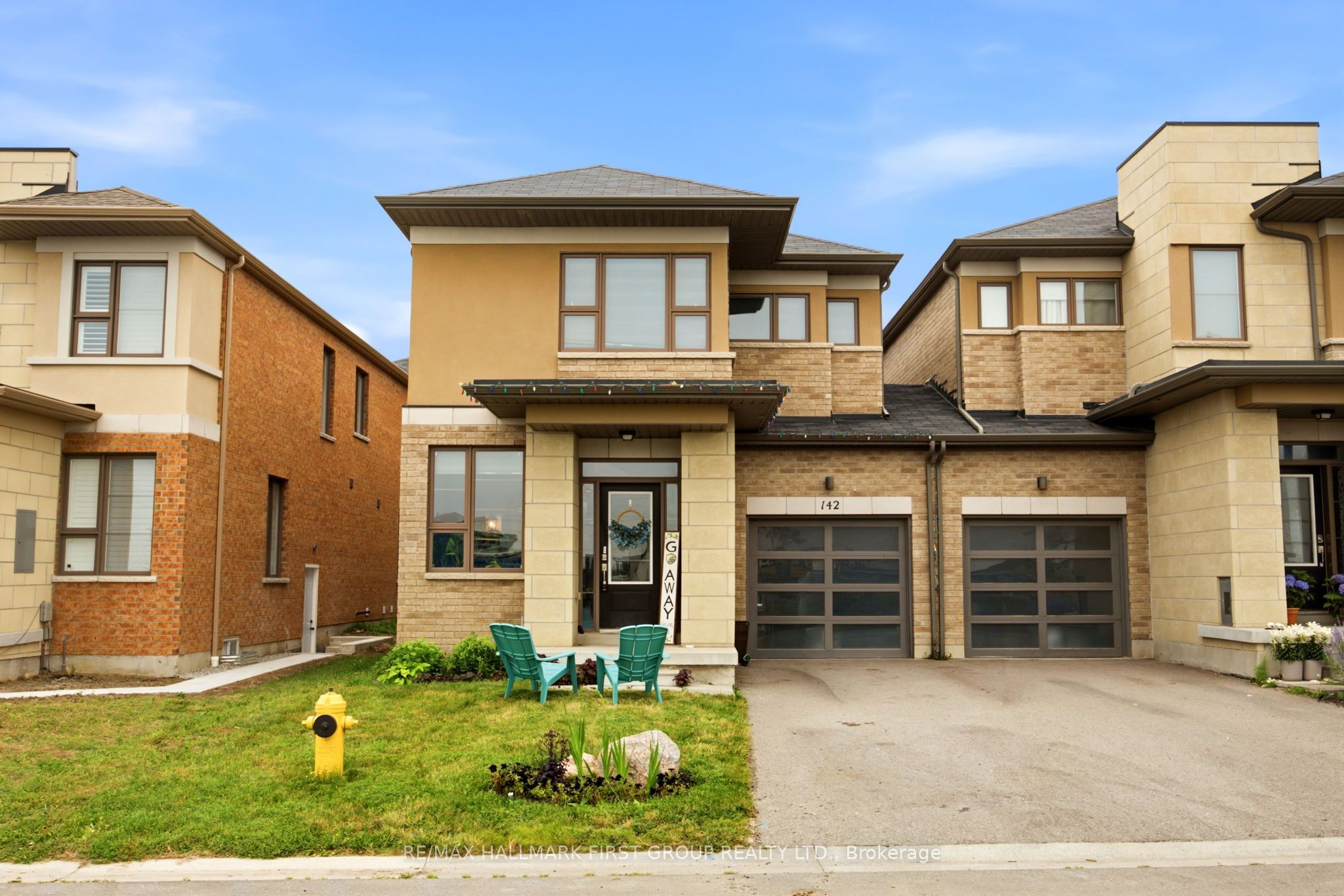142 Vanier Street Property Photo 1