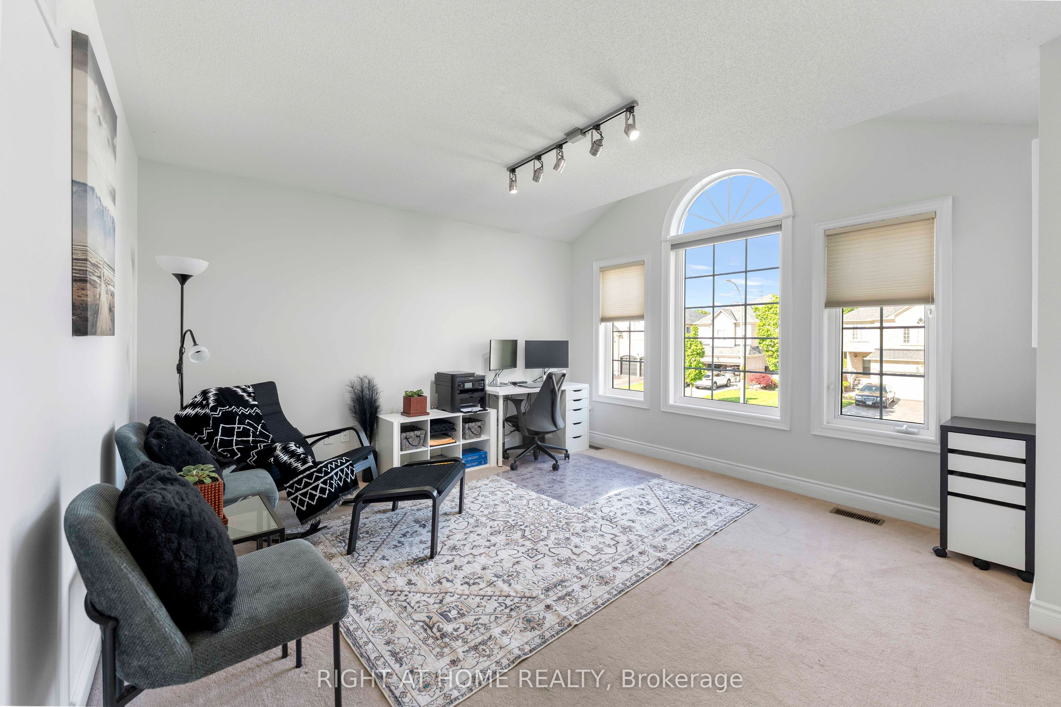 1048 Mcquay Boulevard Property Photo 32