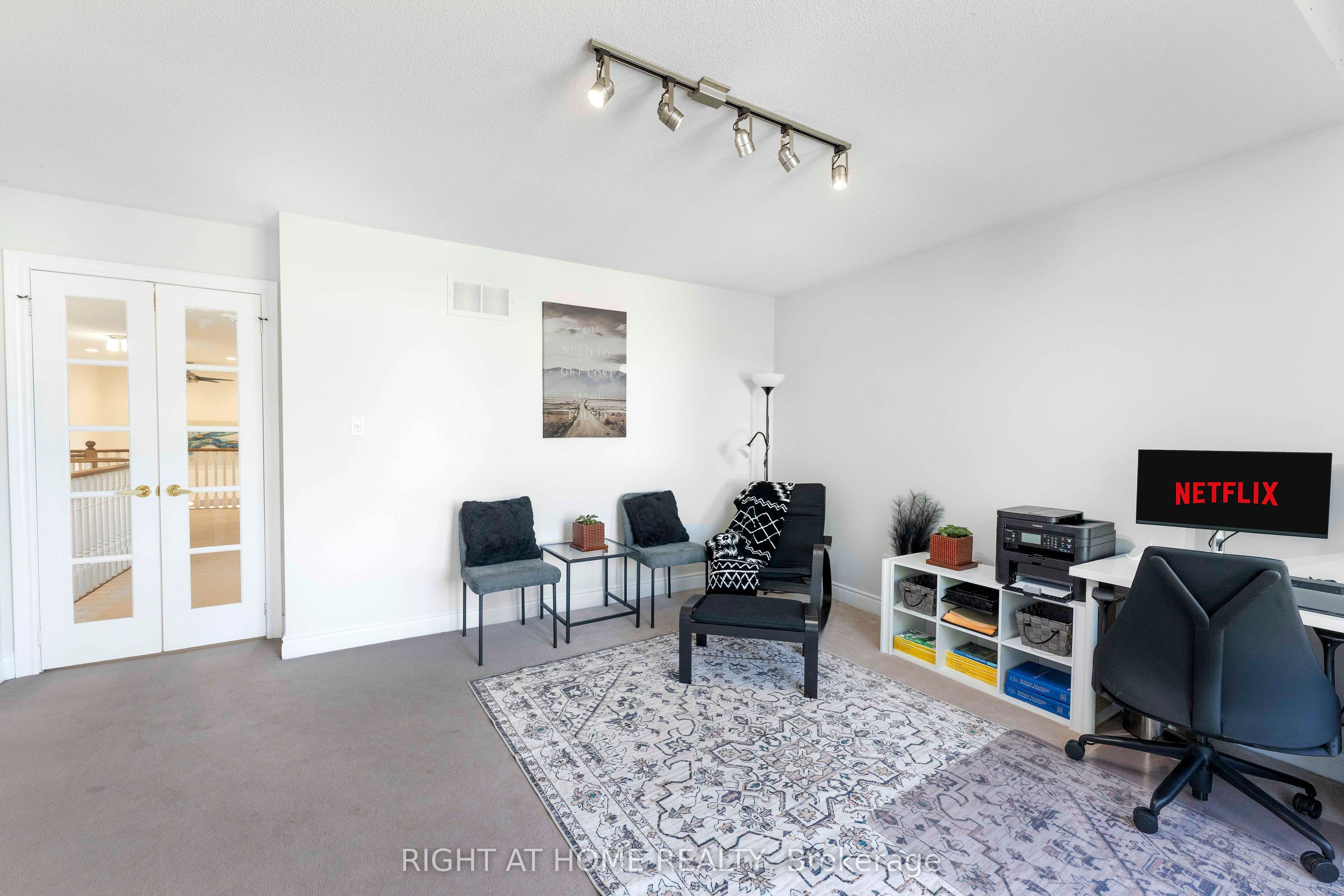 1048 Mcquay Boulevard Property Photo 33