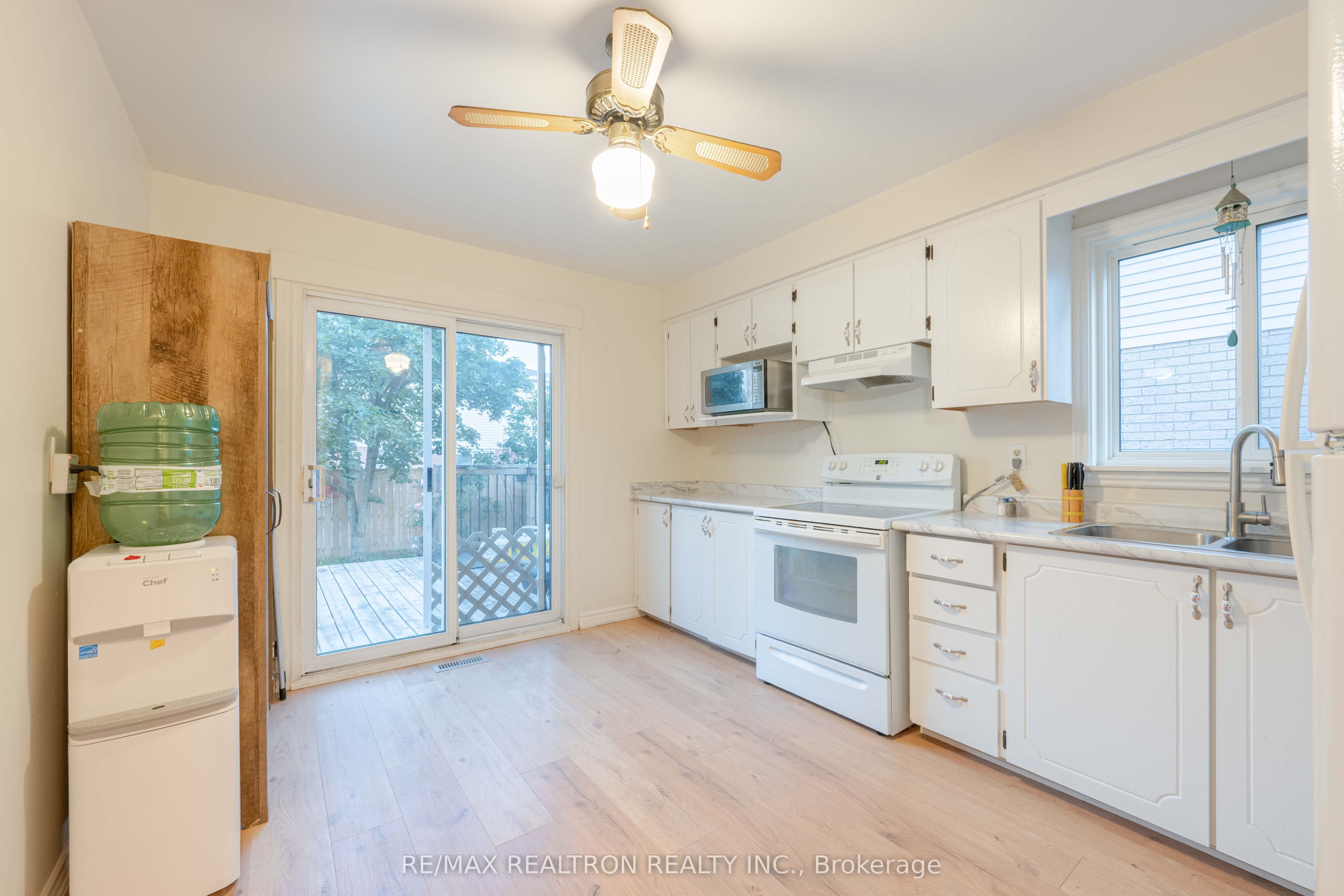 95 Chalmers Crescent Property Photo 11