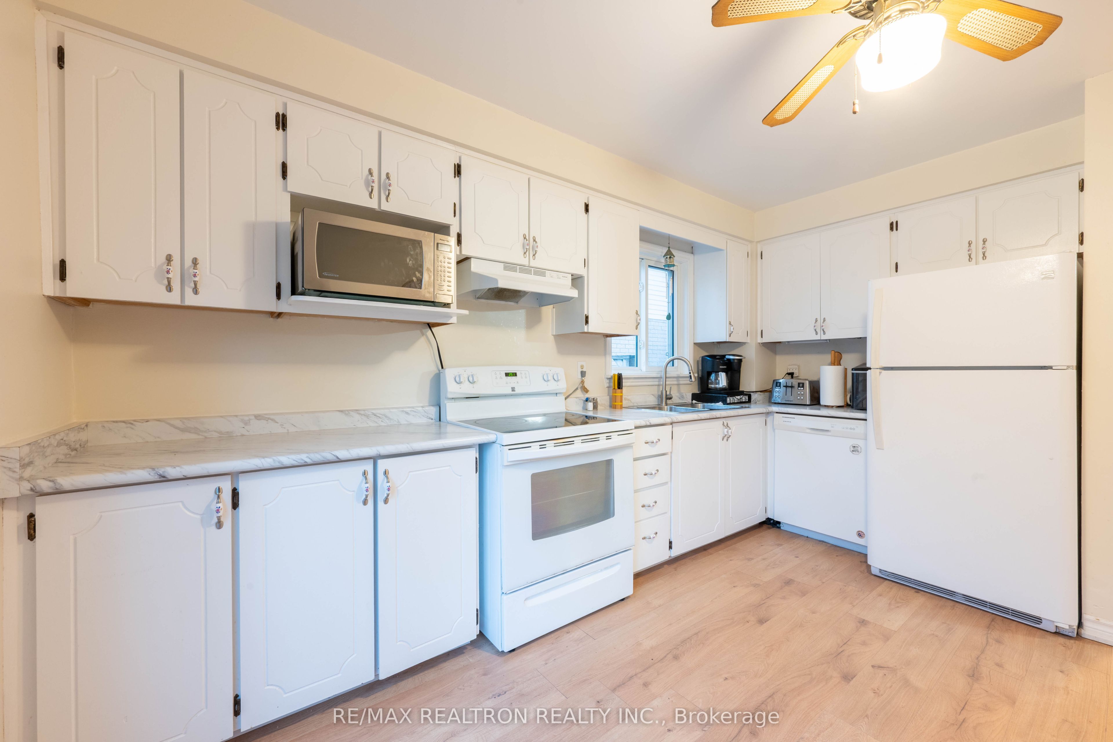 95 Chalmers Crescent Property Photo 12