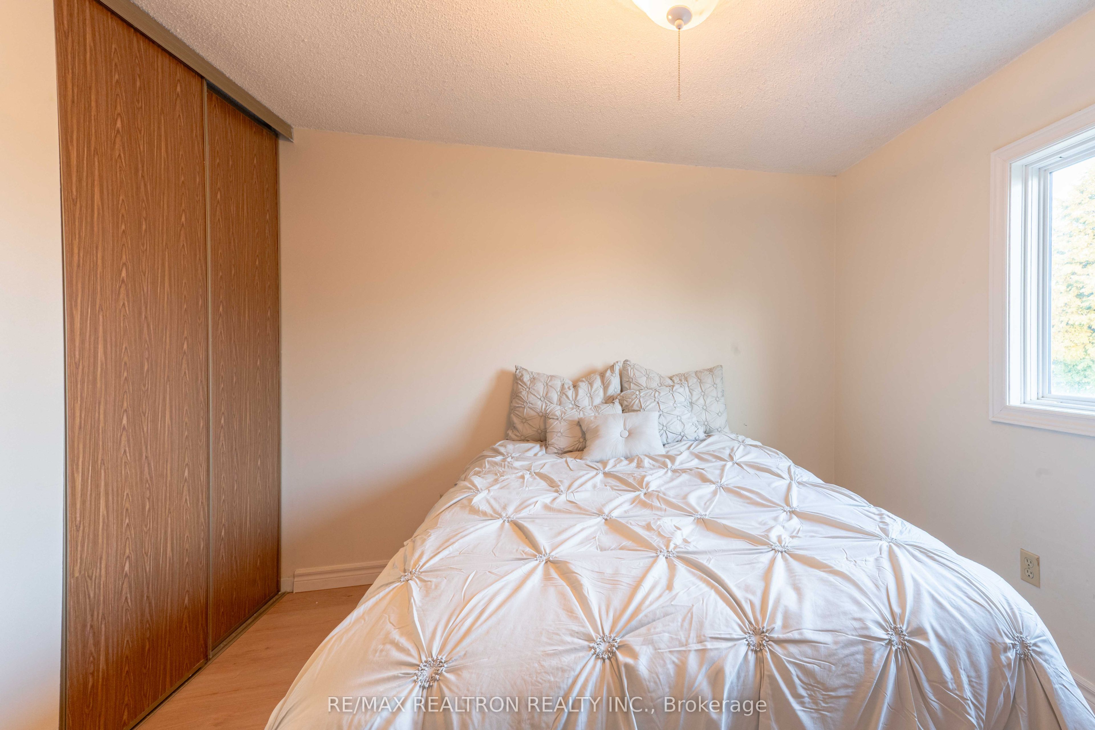 95 Chalmers Crescent Property Photo 23