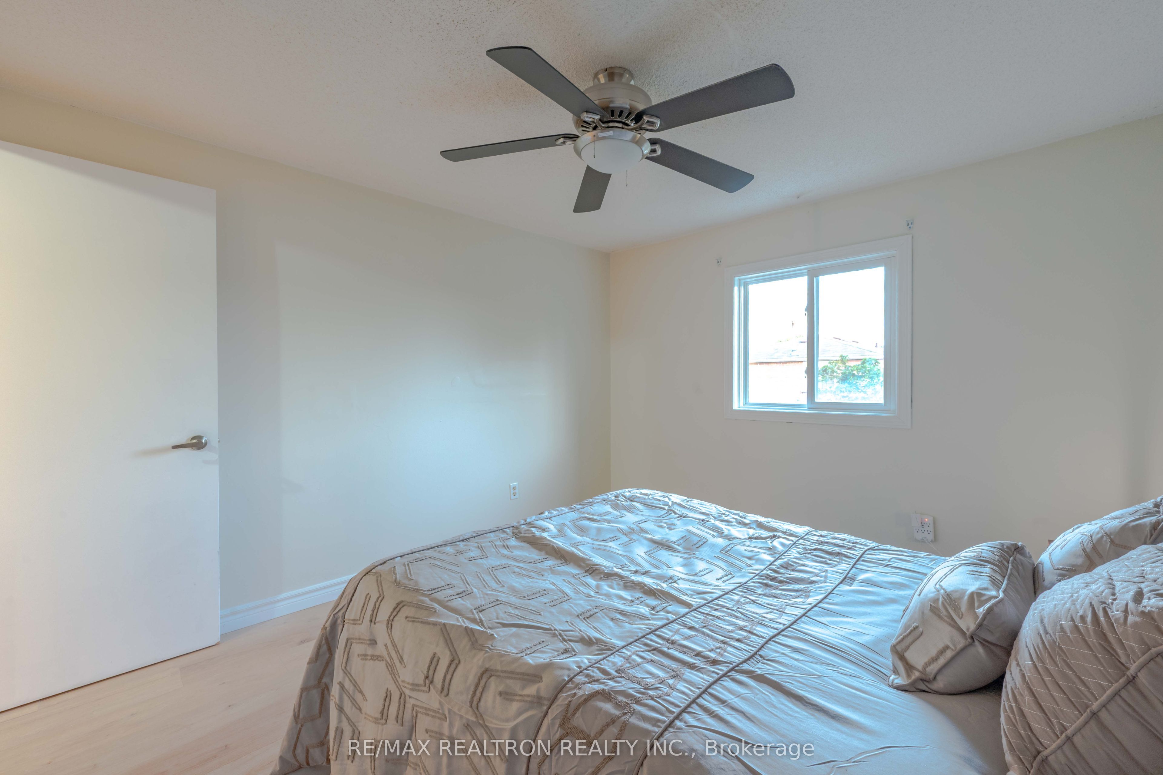95 Chalmers Crescent Property Photo 26