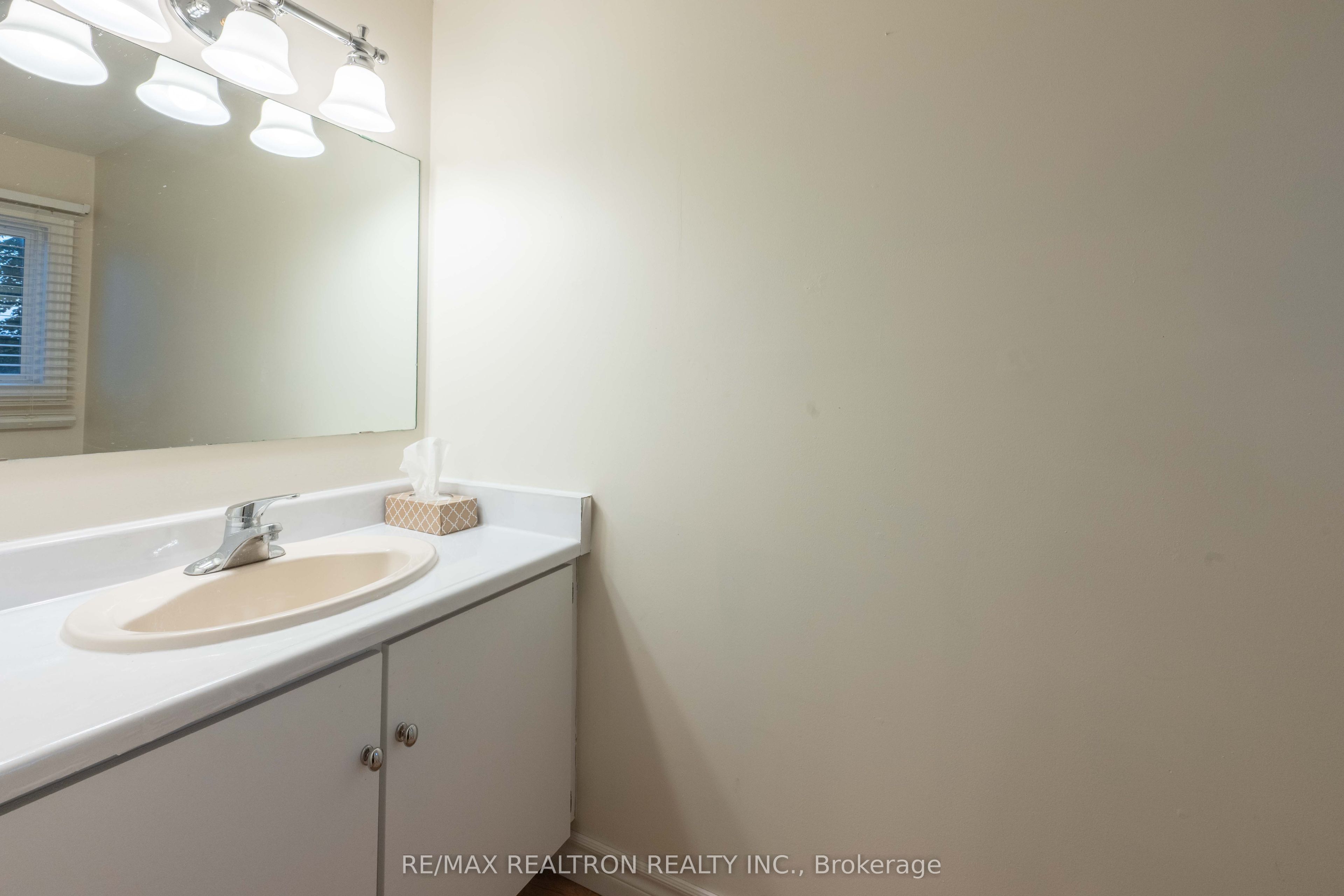 95 Chalmers Crescent Property Photo 27