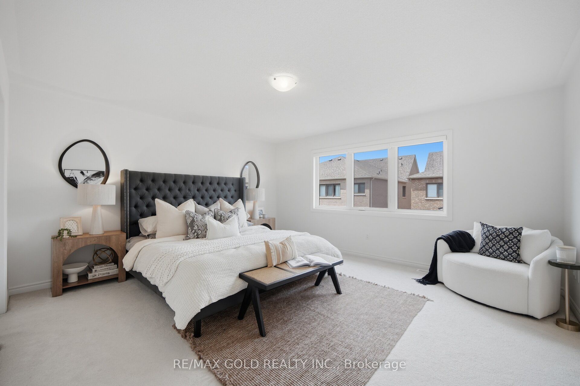 8 Huggins Drive Property Photo 26
