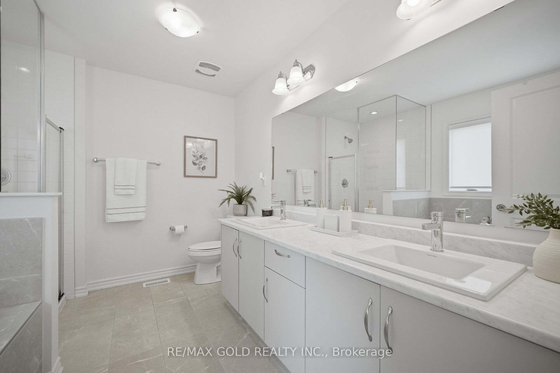 8 Huggins Drive Property Photo 29