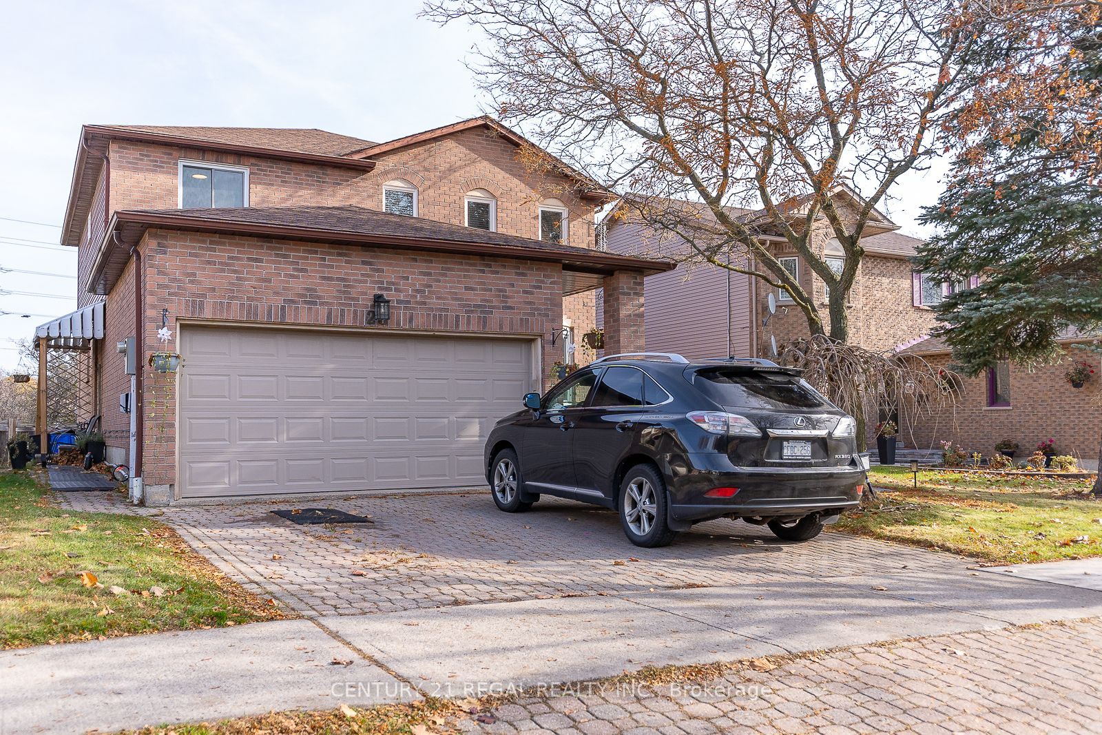 28 Upland Drive Property Photo 1