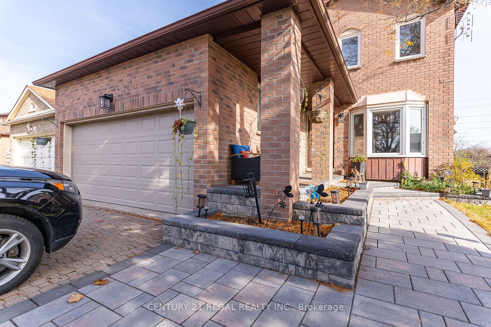 28 Upland Drive Property Photo 2