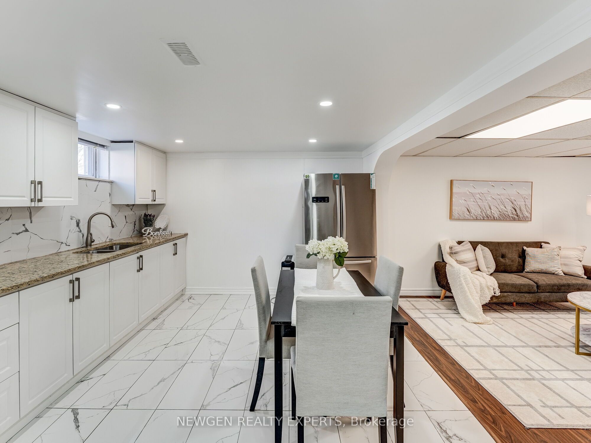 30 Linton Avenue E Property Photo 25