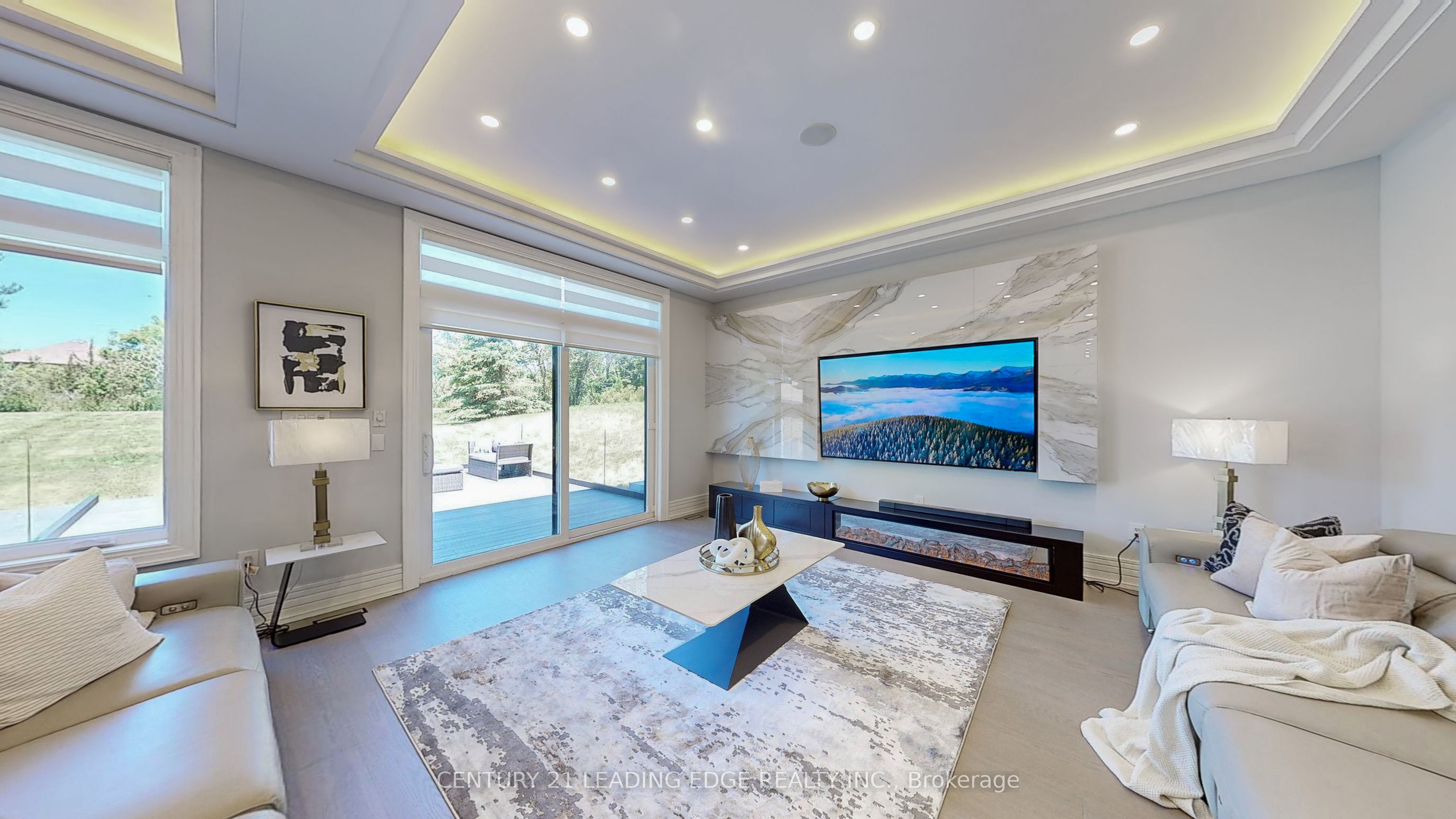 432 Sheppard Avenue Property Photo 13