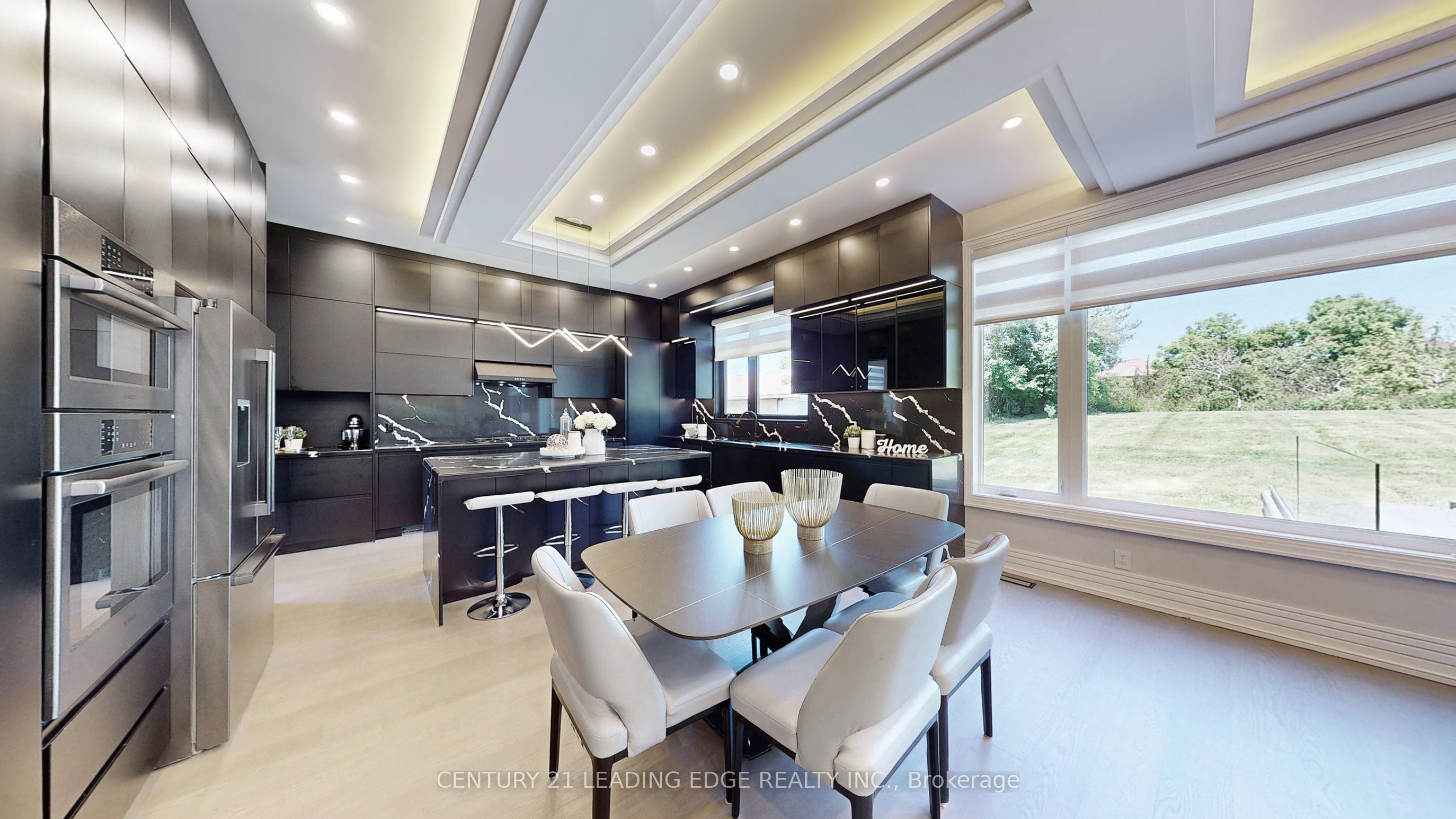 432 Sheppard Avenue Property Photo 17