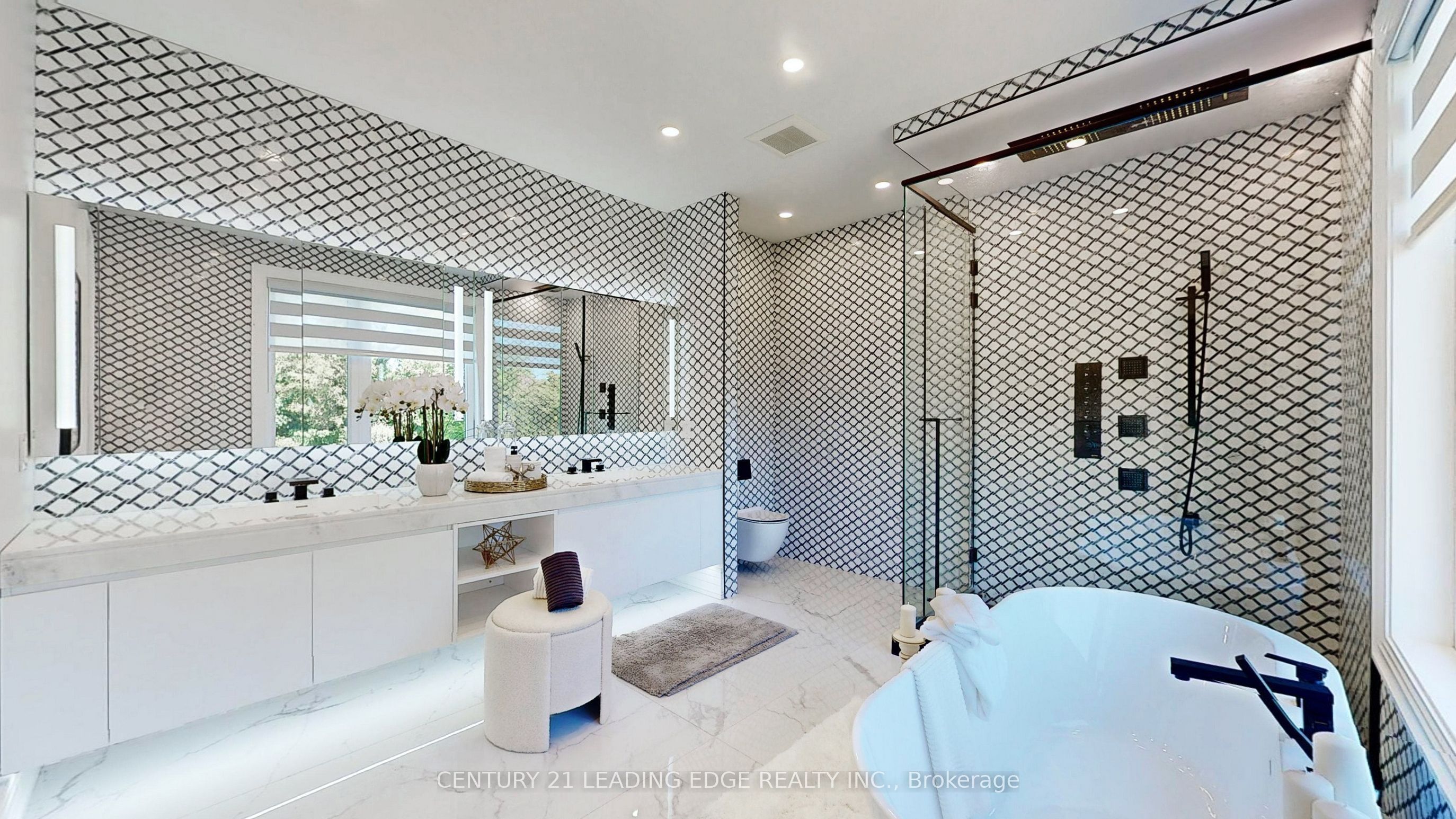 432 Sheppard Avenue Property Photo 28