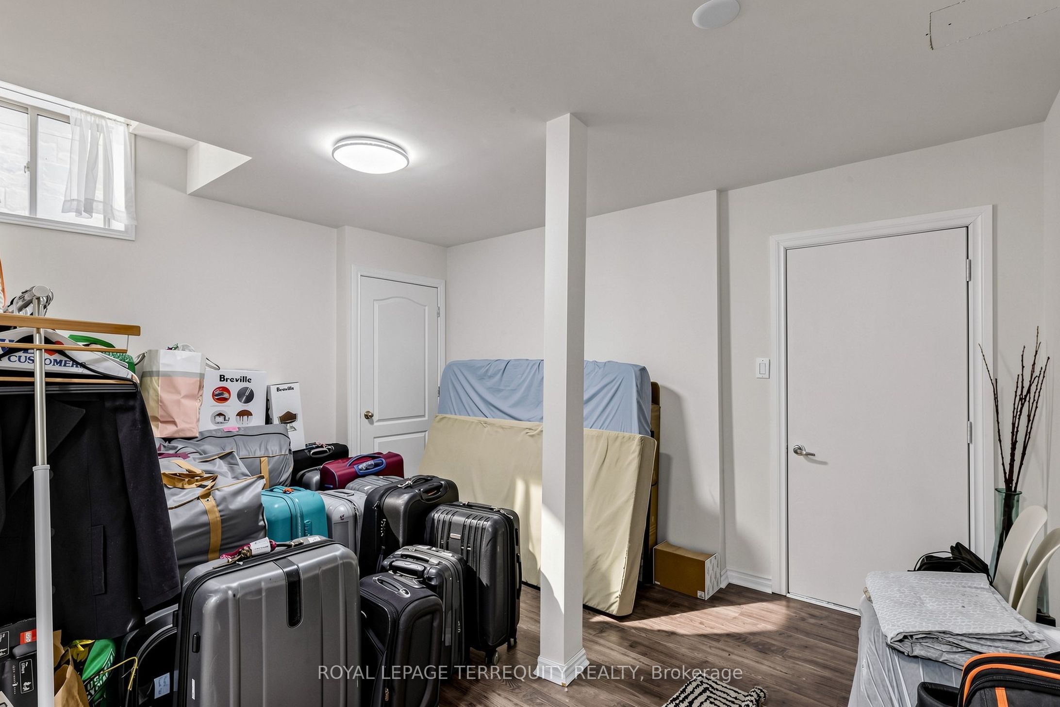 1815 Fairport Road 12 Property Photo 45