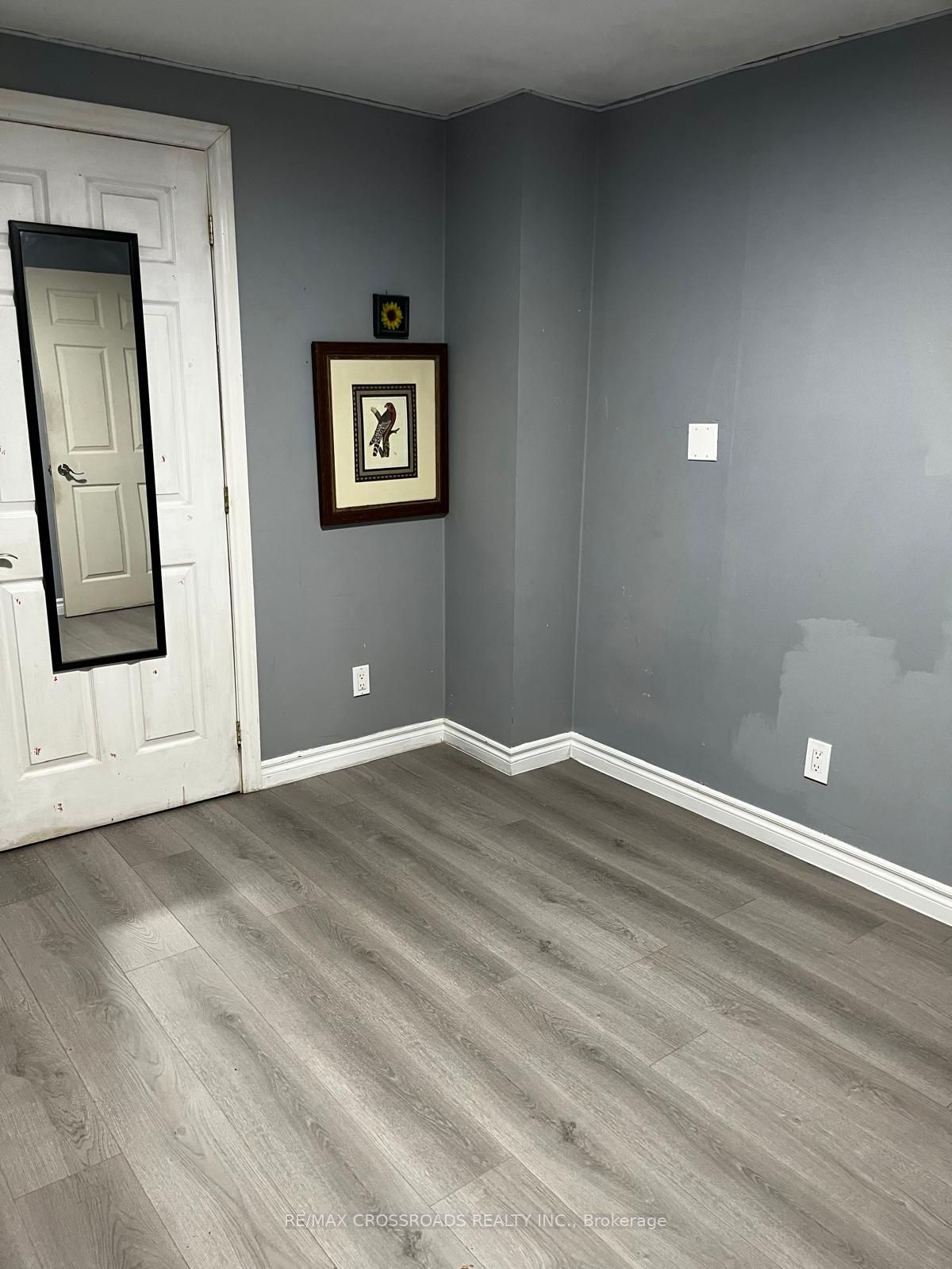 44 Romulus Basement Apartment Drive Property Photo 10
