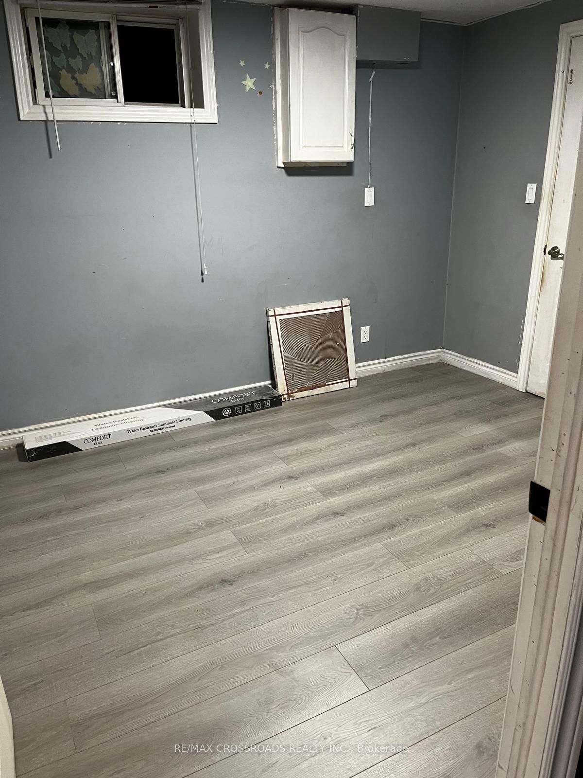 44 Romulus Basement Apartment Drive Property Photo 12