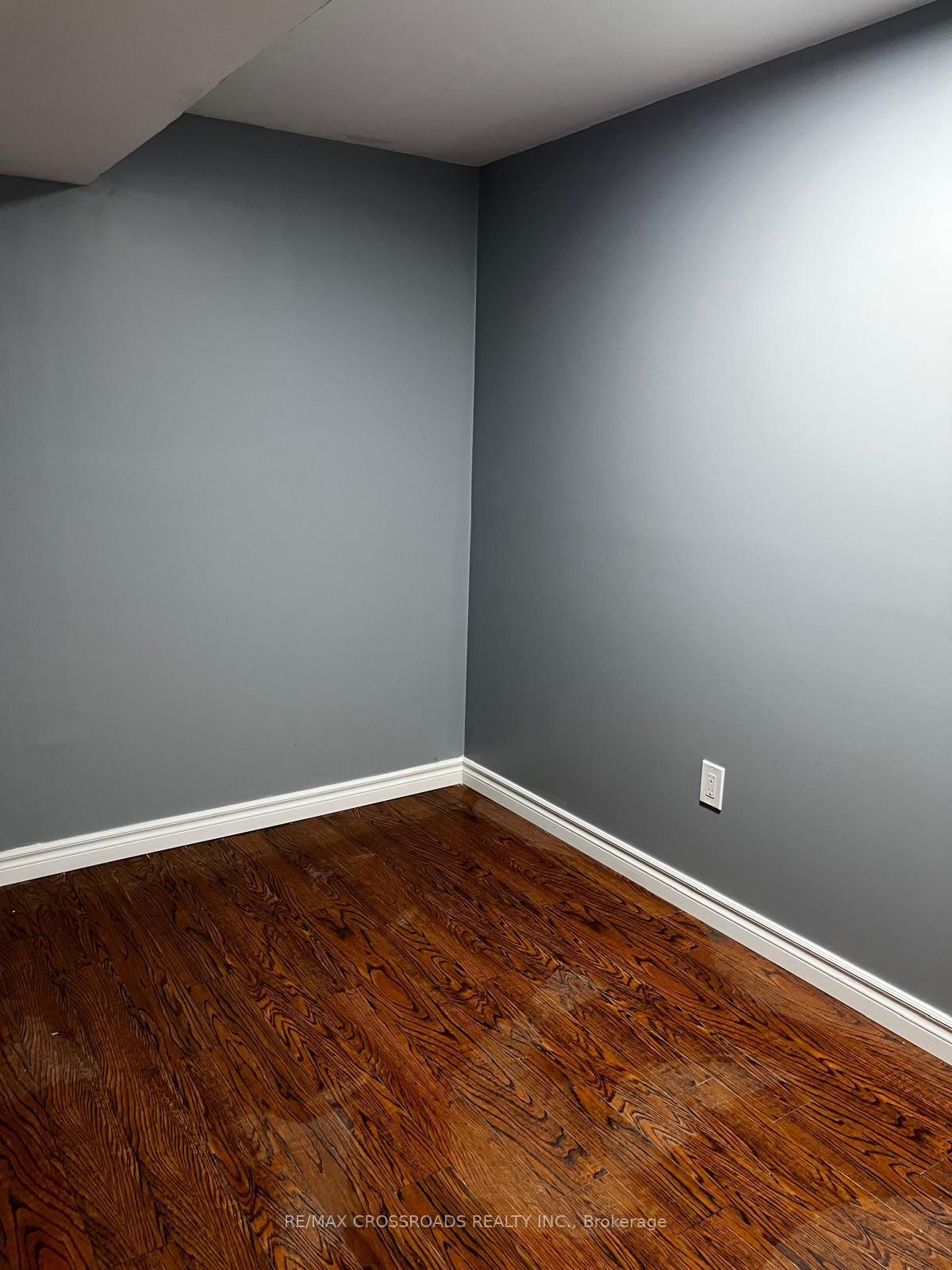 44 Romulus Basement Apartment Drive Property Photo 15